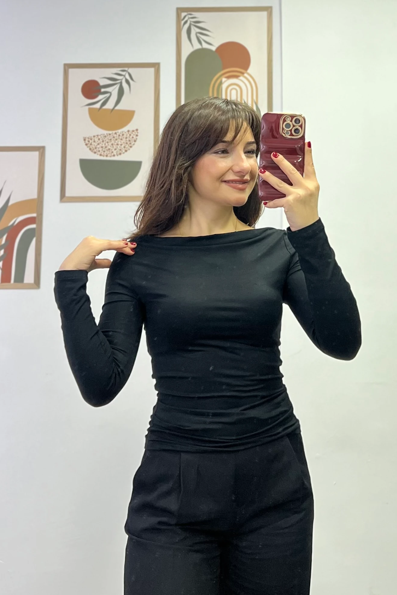 Kayık Yaka Yanları Drapeli Uzun Kollu Bluz - Siyah