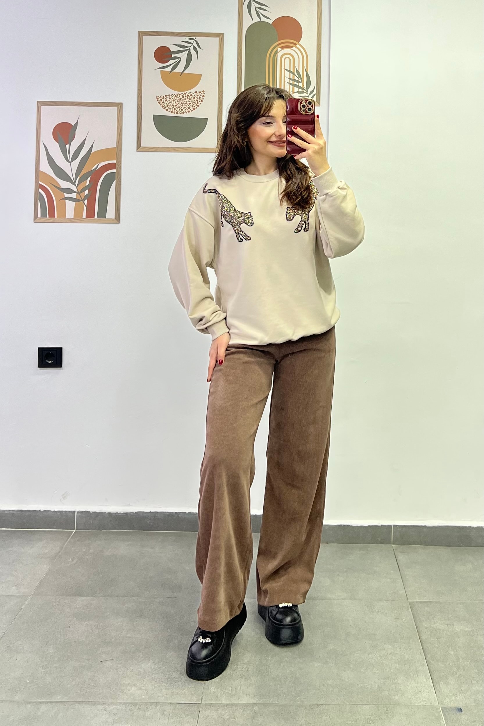 Beli Lastikli Cep Detaylı Bol Paça Fitilli Kadife Pantolon - KAHVERENGİ