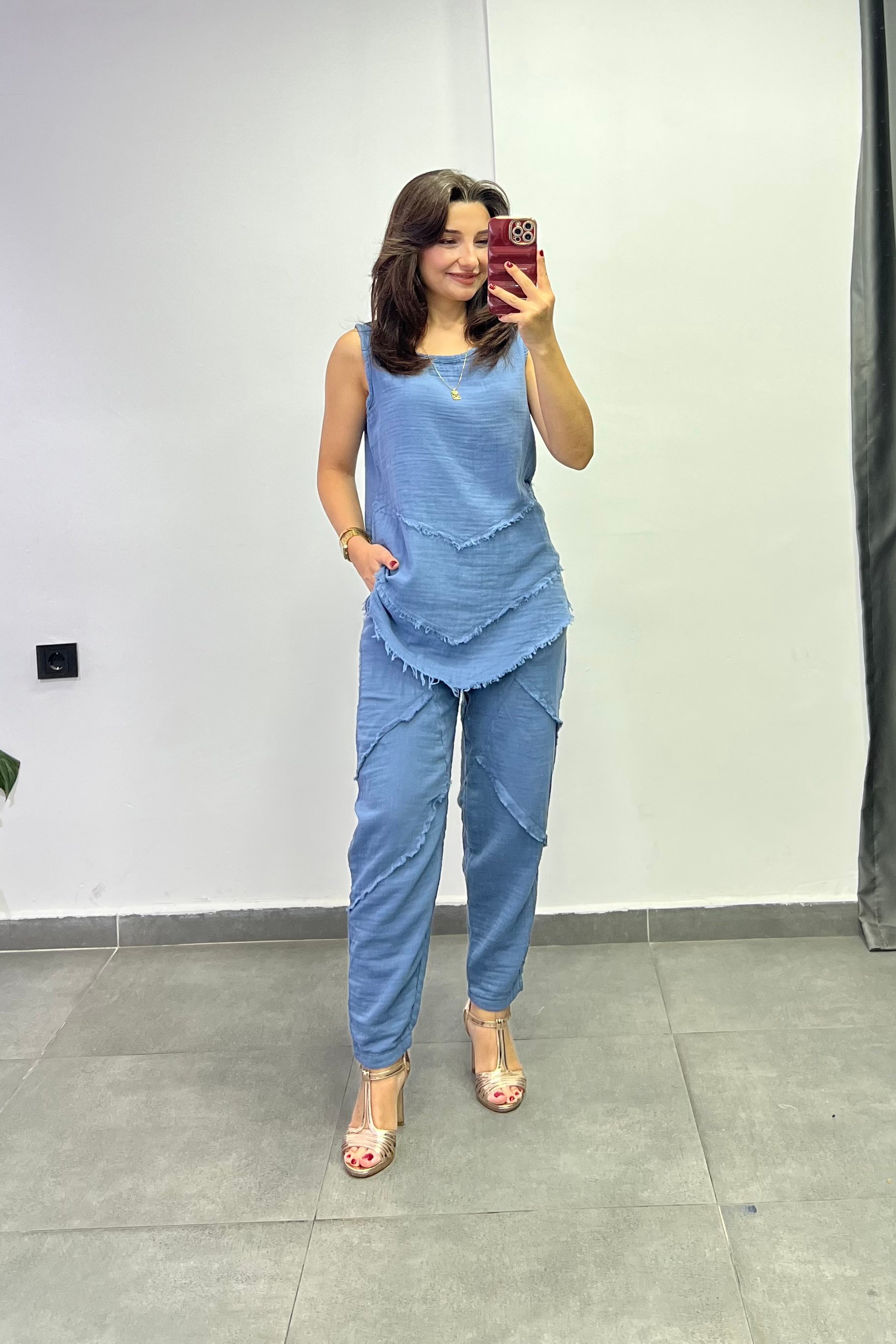 Beli Lastikli Cep Ve Dikiş Detaylı Müslin Kumaş Pantolon - MAVİ