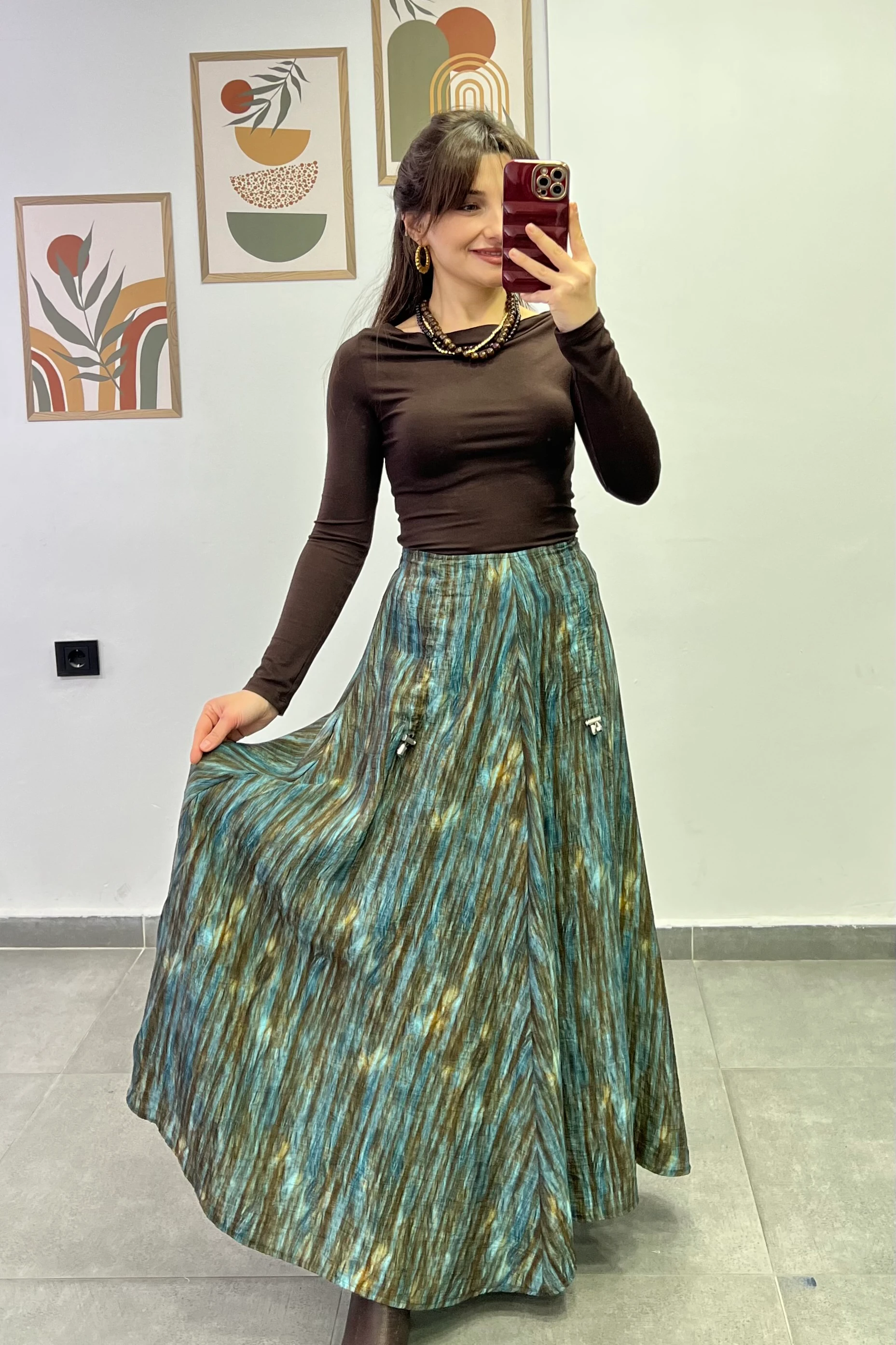 İki Ön Kısmı Asansör Lastik Detaylı Maxi Boy Renkli  Etek - KAHVERENGİ BATİK