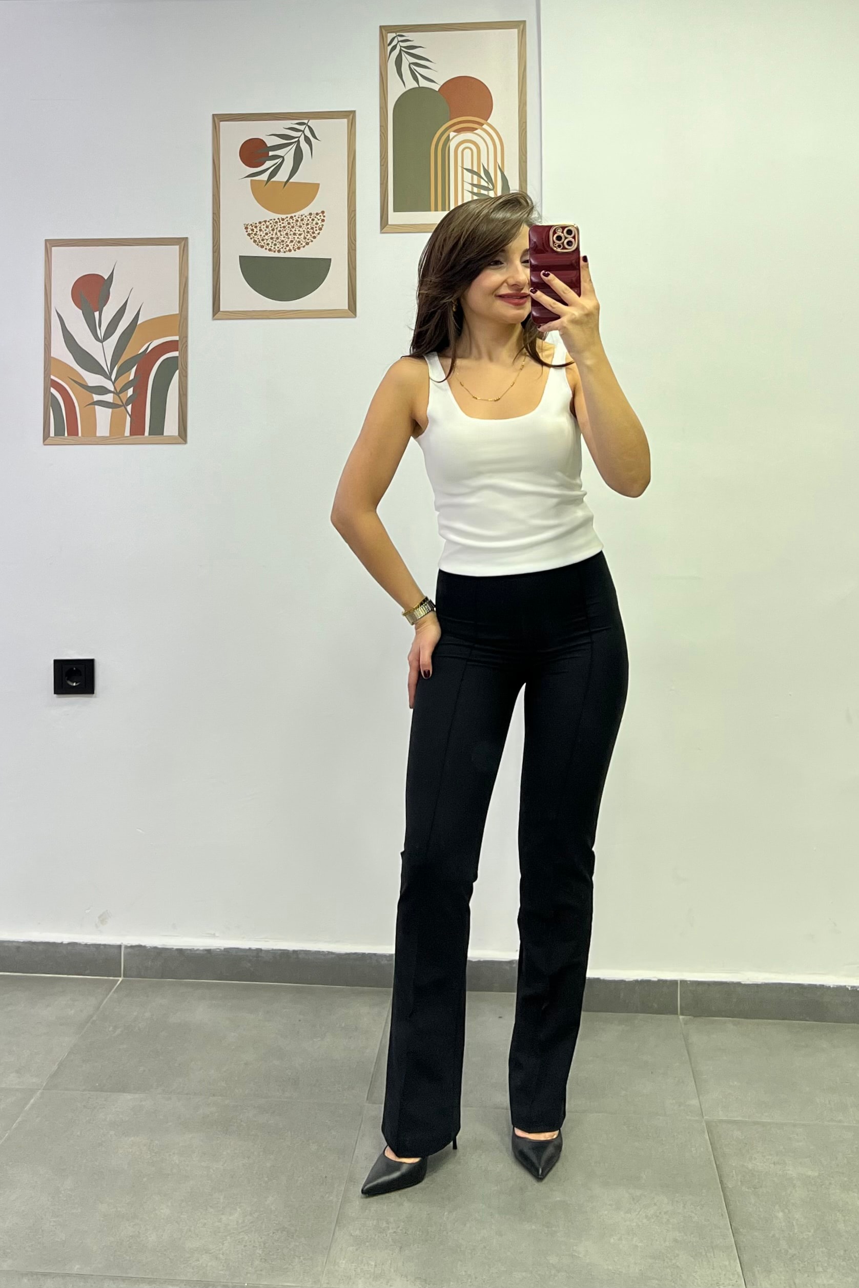 Yandan Fermuar Detaylı Önü Çima Dikişli Hafif İspanyol Paça Toparlayıcı Scuba Kumaş Pantolon - SİYAH