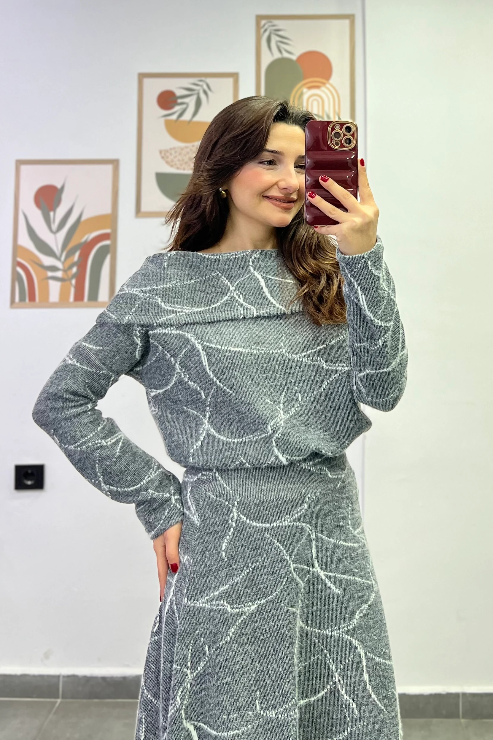 Yumoş Triko Madonna Yaka Etekli Takım - GRİ