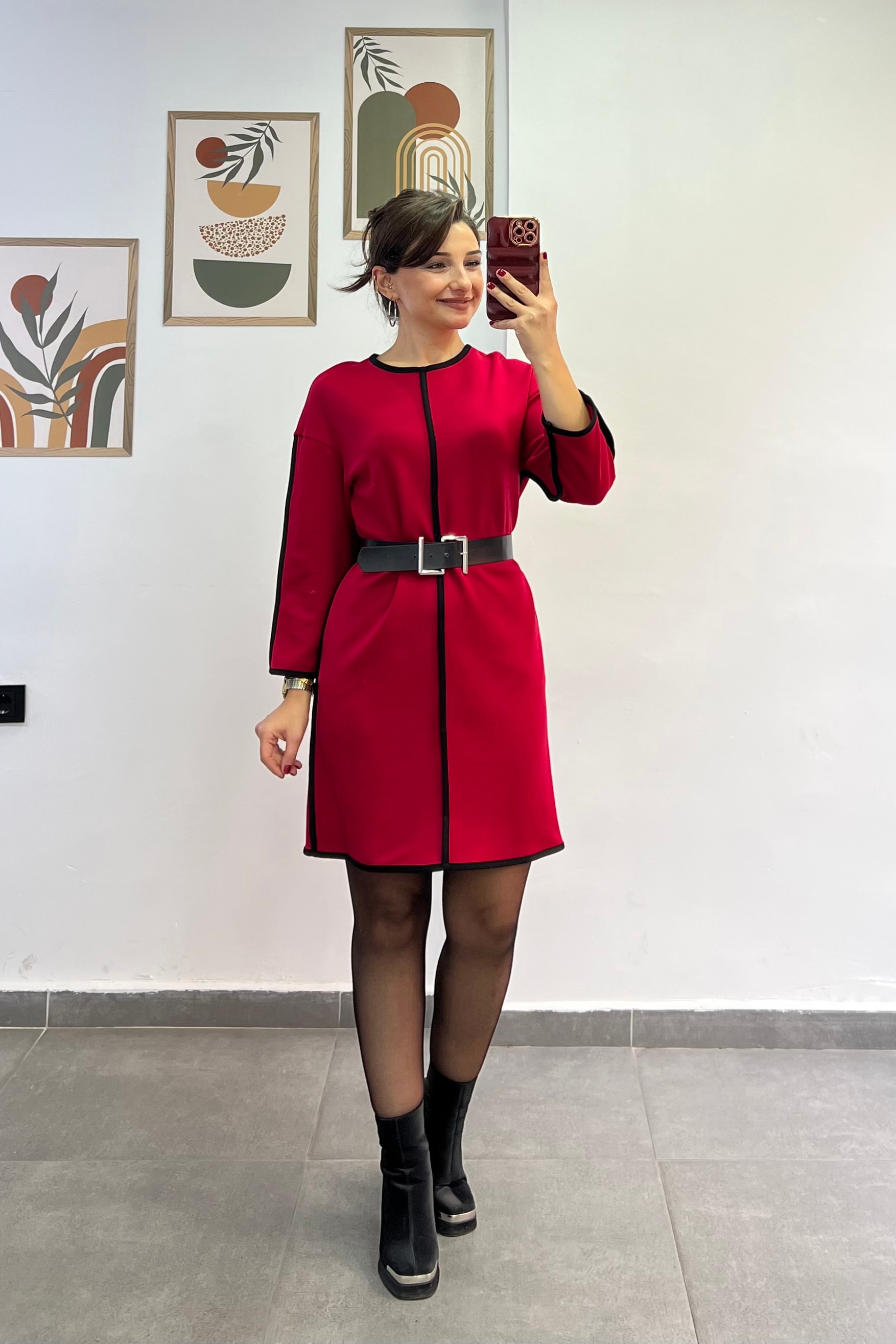 Siyah Biyeli Kemer Detaylı Truvakar Kol  Elbise