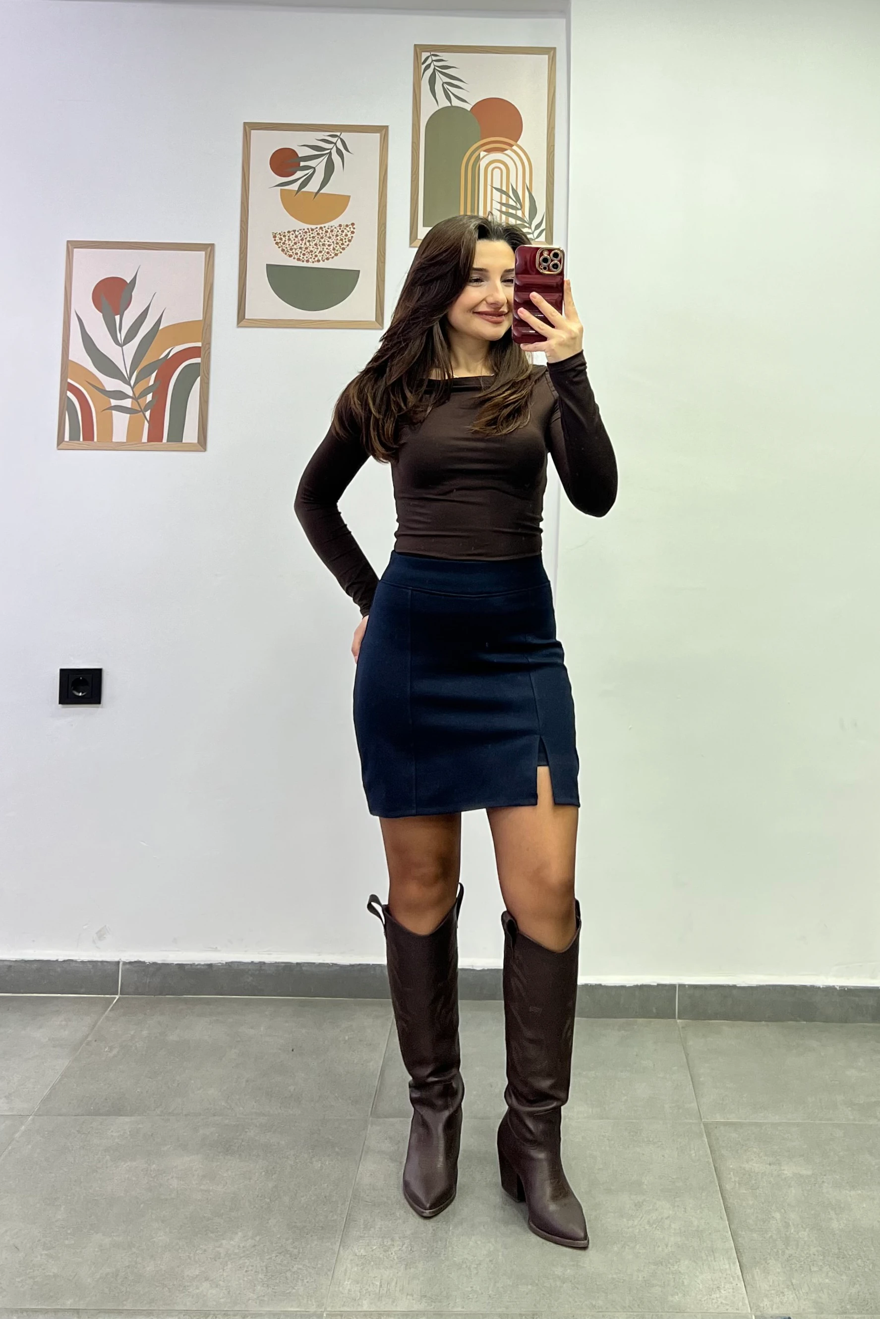 Tek Tarafı Yırtmaç Detaylı Çelik Örme İçi Şortlu Etek - LACIVERT