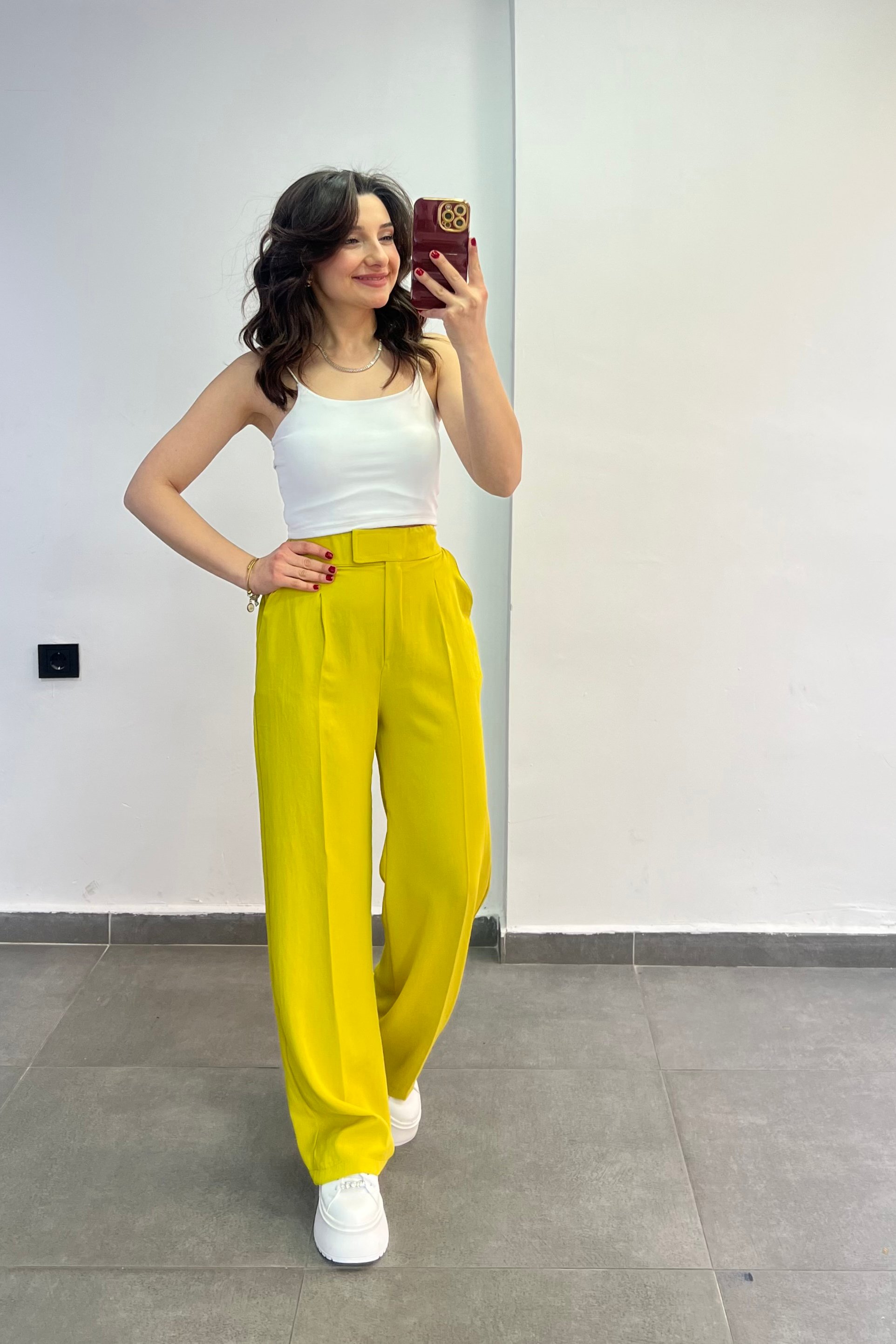 Beli Lastikli Cırt Detaylı Bol Paça Pantolon