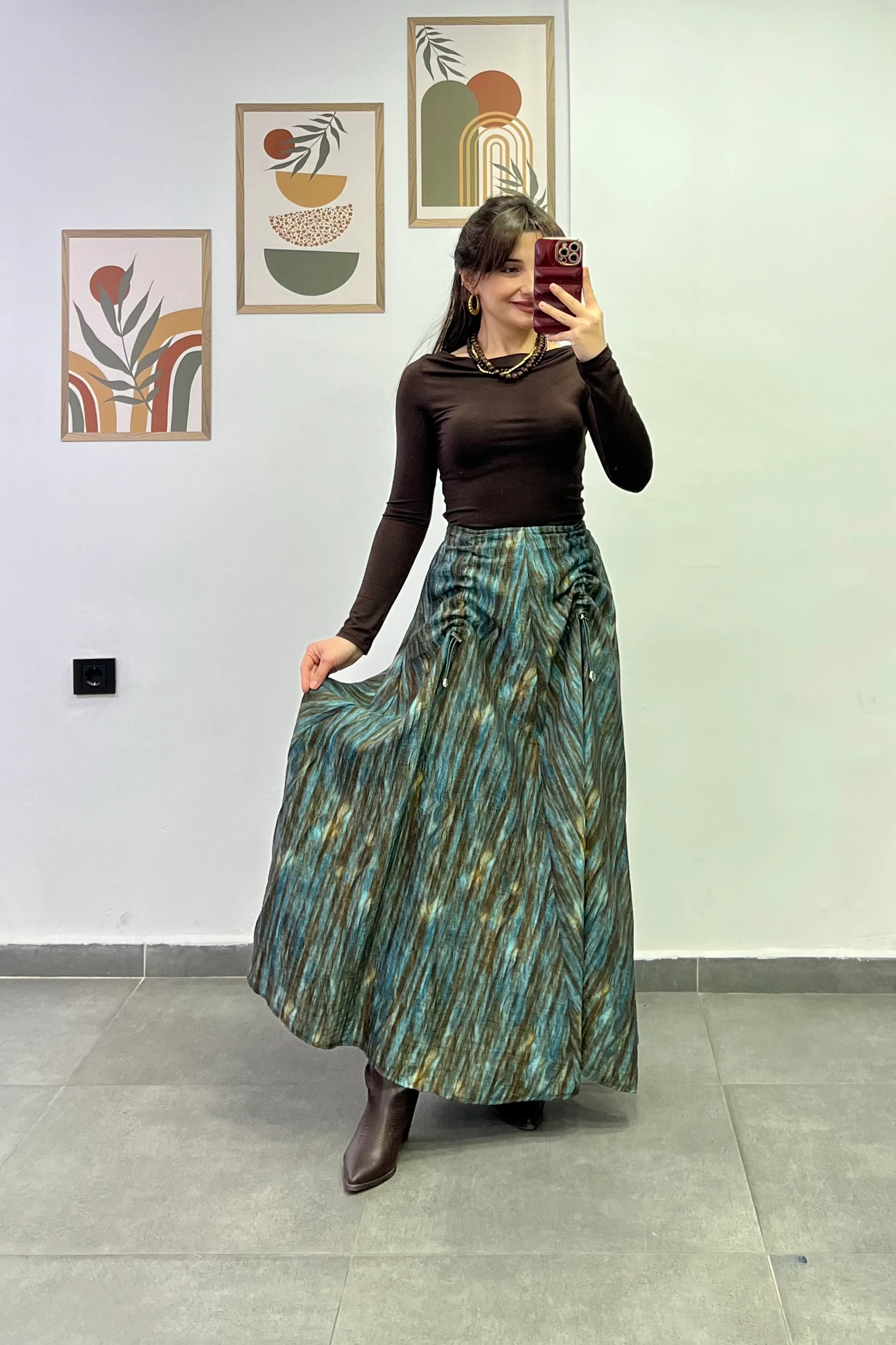 İki Ön Kısmı Asansör Lastik Detaylı Maxi Boy Renkli  Etek - KAHVERENGİ BATİK