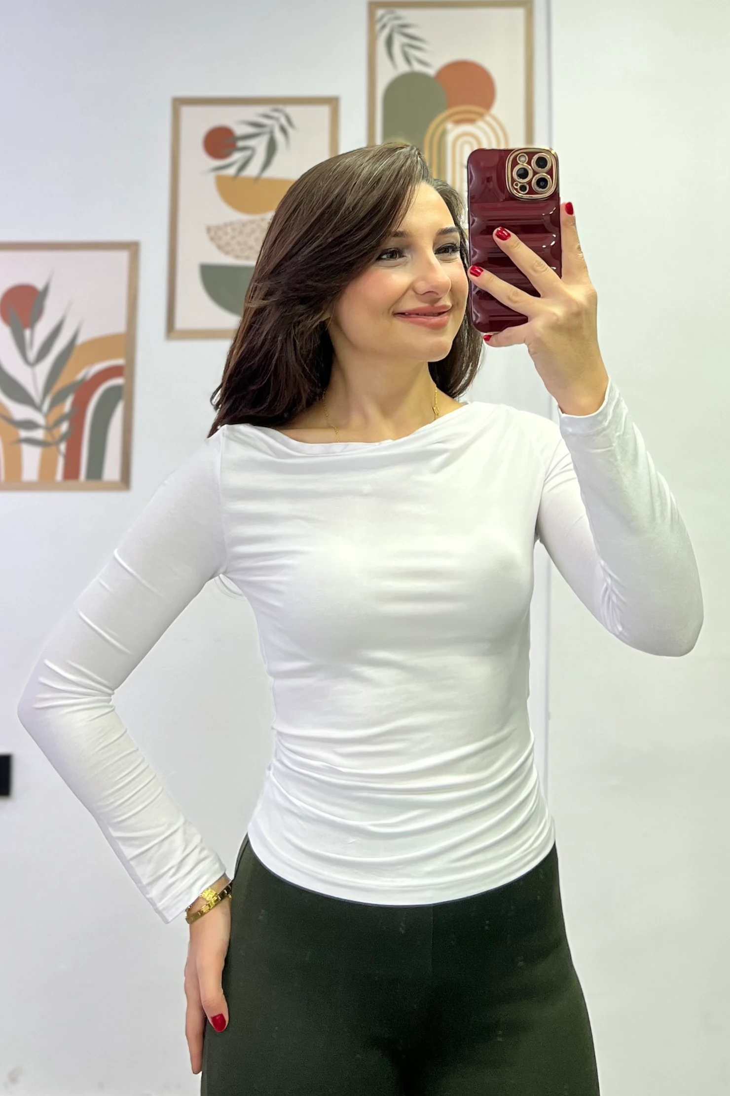 Kayık Yaka Yanları Drapeli Uzun Kollu Bluz - BEYAZ