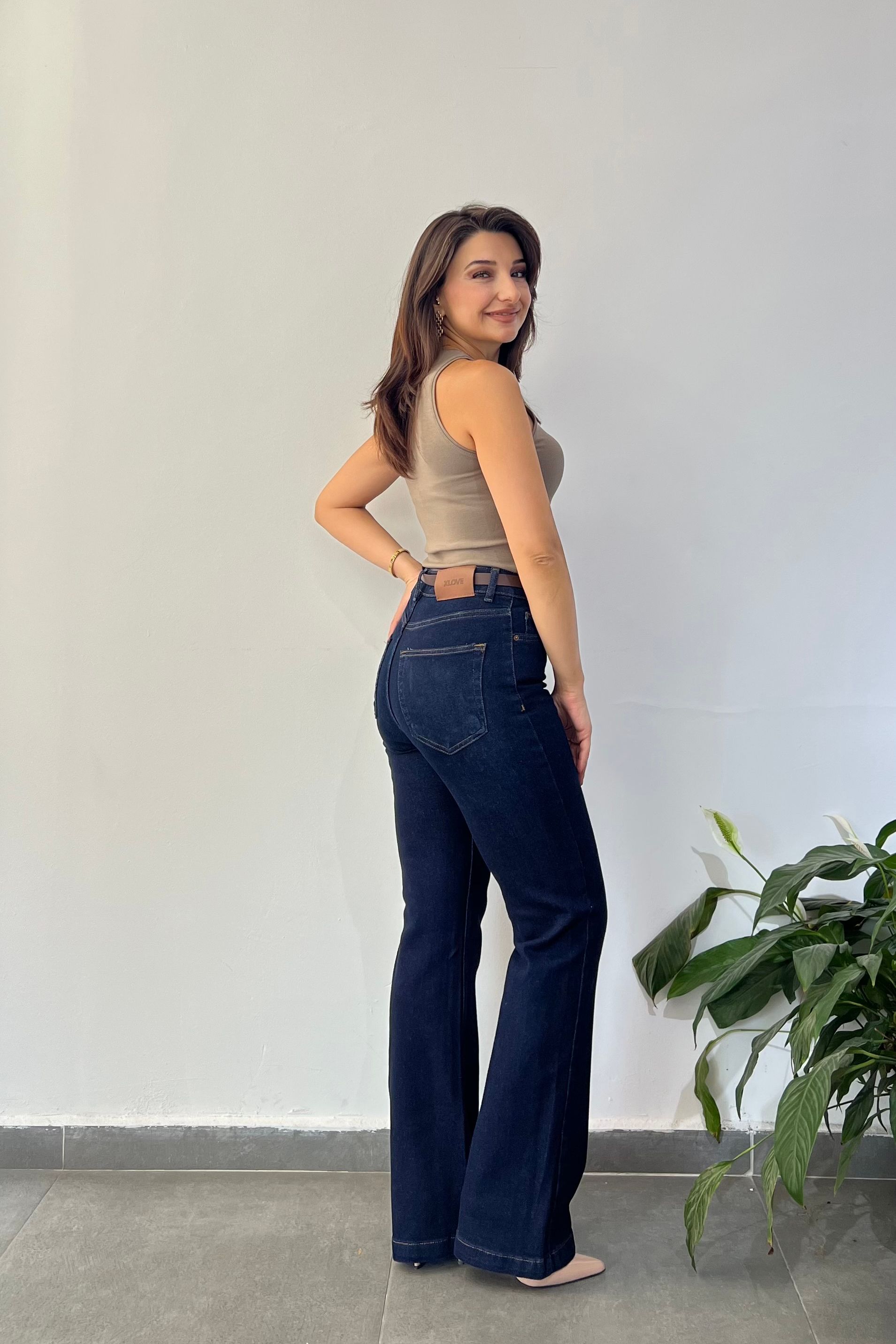 Relaks Fit Dikiş Detaylı Kot Pantolon