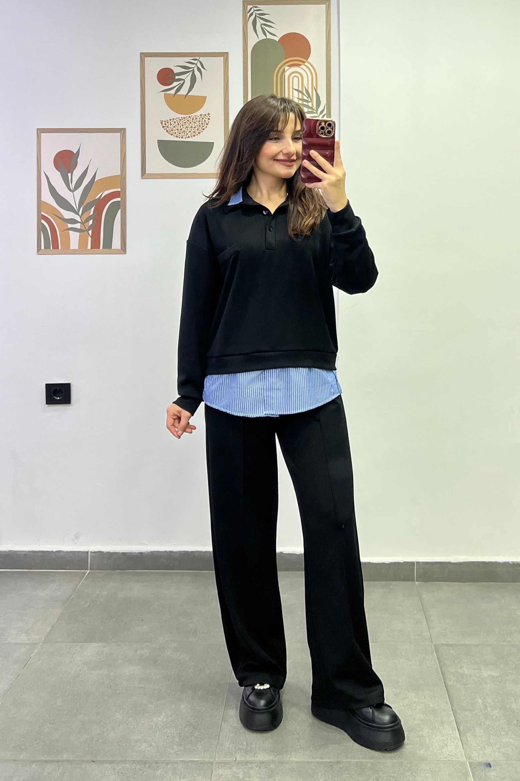 Polo Yaka Yakası Ve Bel Kısmı Gömlek Detaylı Pantolonu Cepli Ve Çima Dikişli Eşofman Takımı