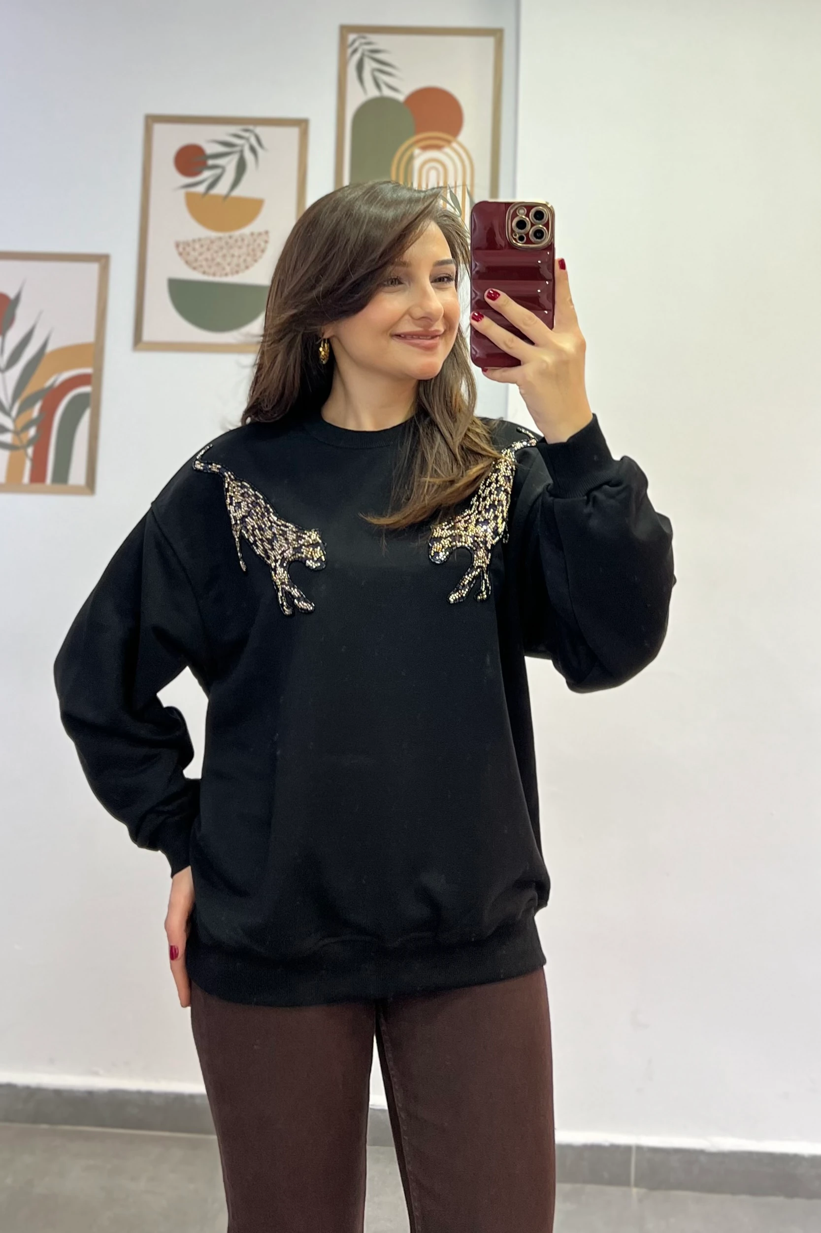 İki  Ön Göğüs Kısmı Leopar Boncuk İşlemeli Sweatshırt - SİYAH