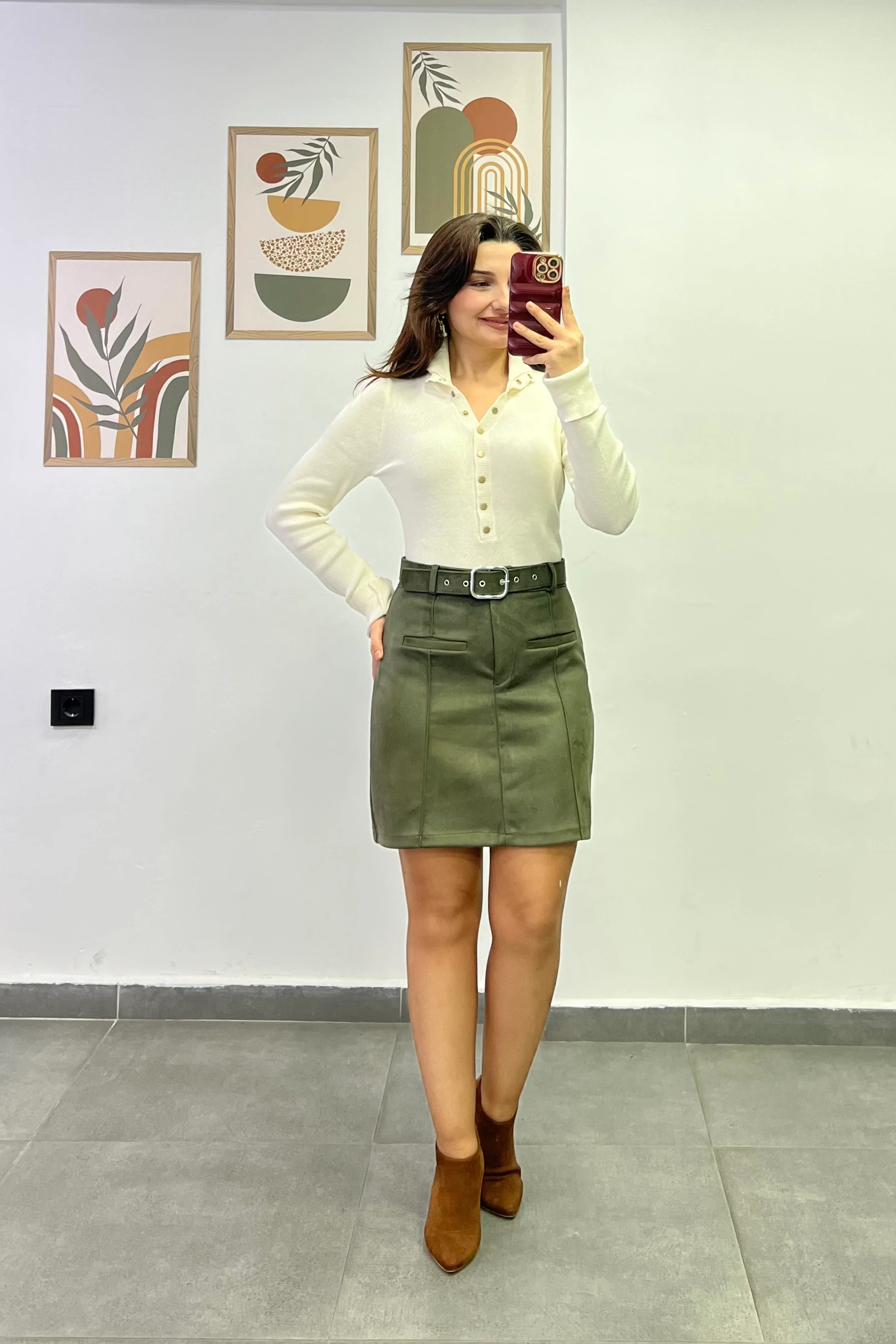 Ön Kısmı Çima Dikişli Cep Görünümlü Kemerli Nubuk Etek - Haki