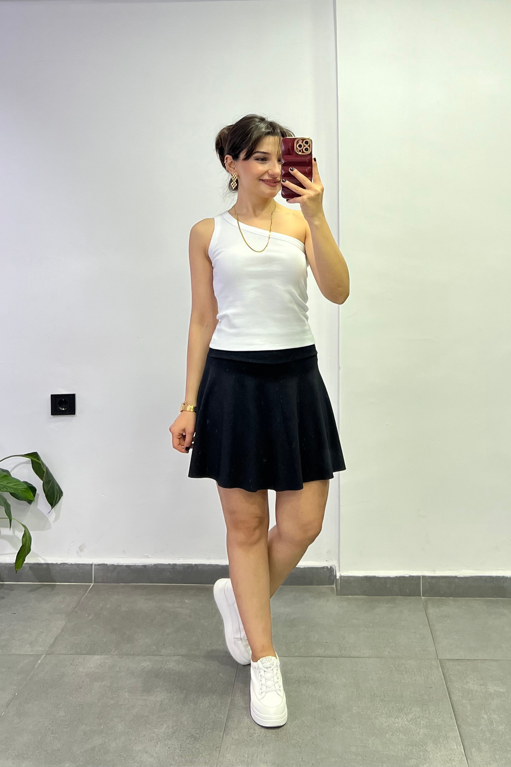 Siyah