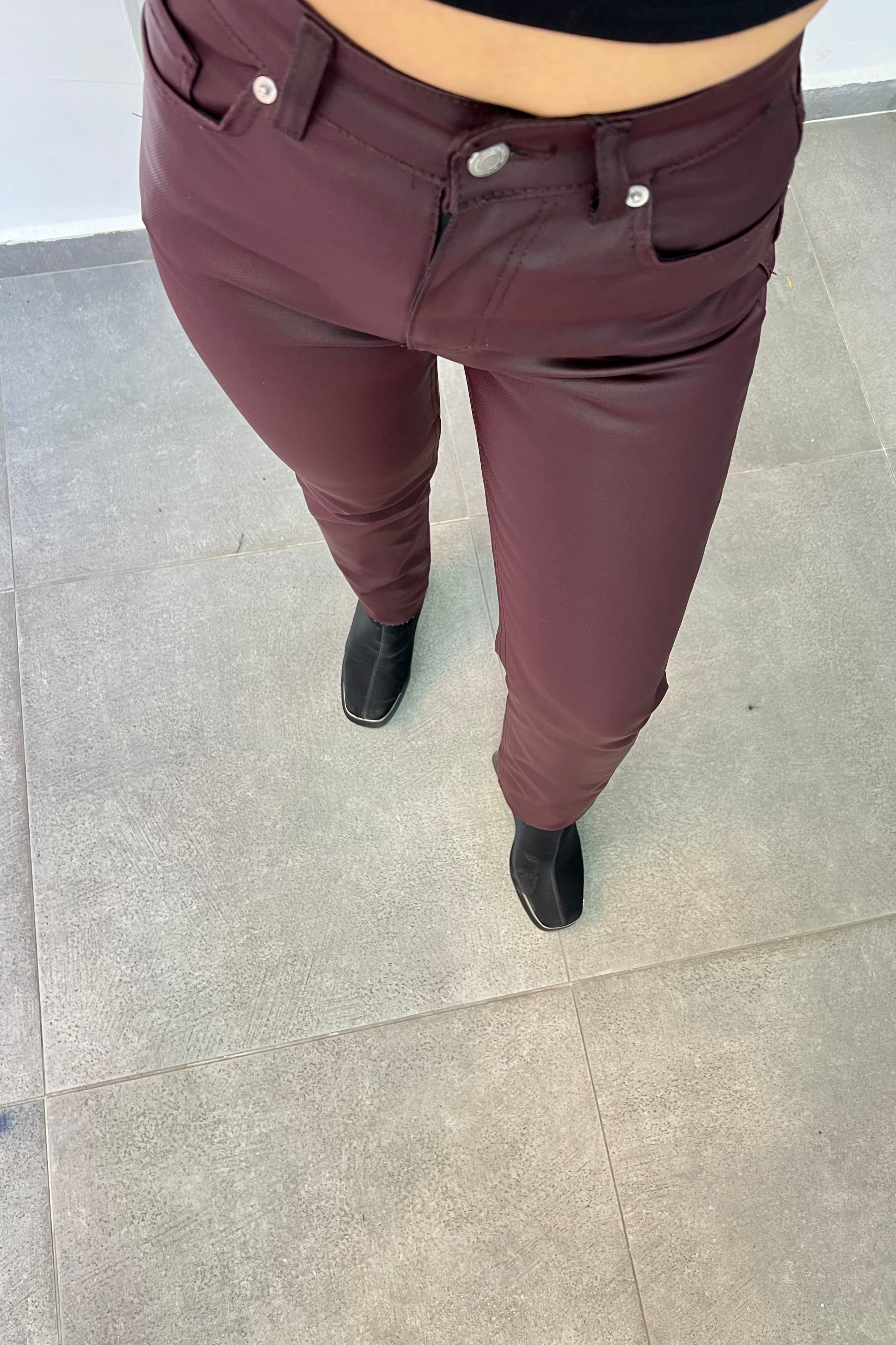Kesik Paça Mom fit Mumlama Jean Pantolon - BORD