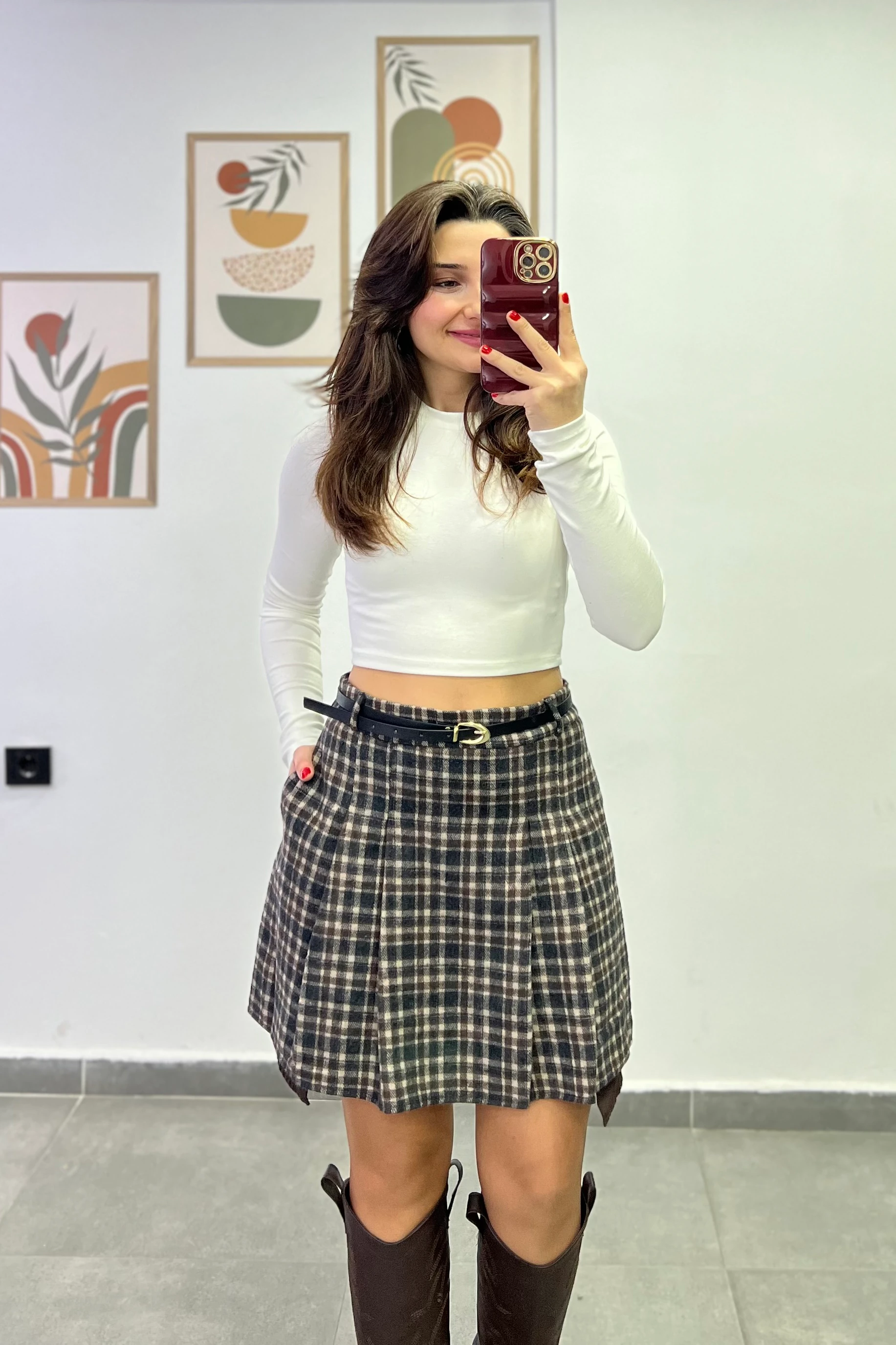 İçi Şortlu Cepli ve Önü Pile Detaylı Oduncu Kumaş Etek - KAHVERENGİ