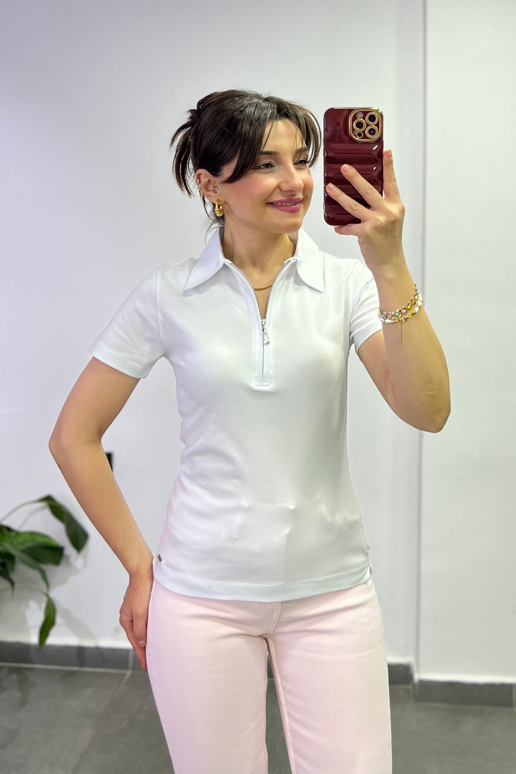 Polo Yaka Yakası Gümüş Fermuar Detaylı Tshırt - beyaz
