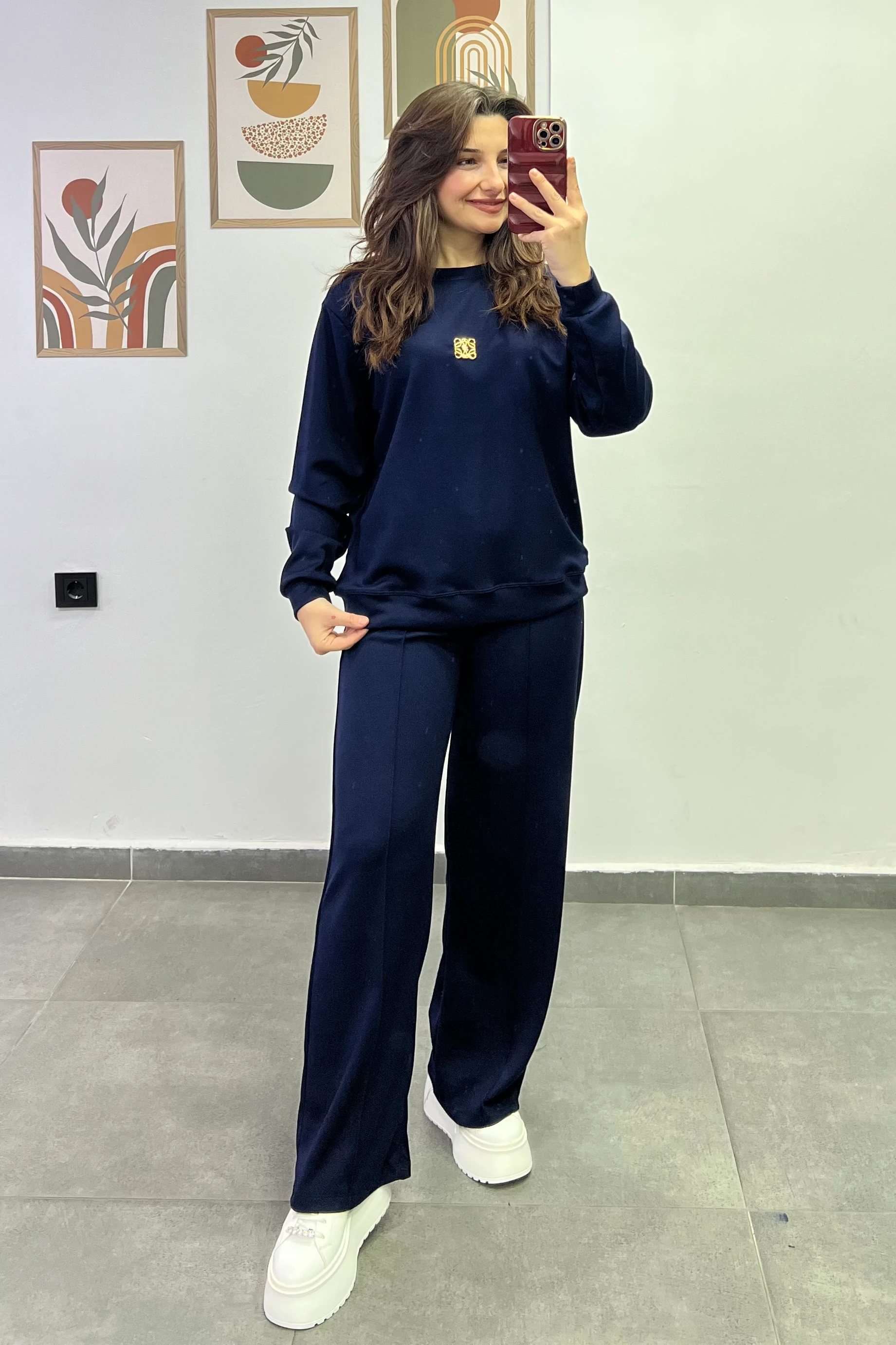 Önü Gold Aksesuar Detaylı Beli Lastikli Takım - LACIVERT