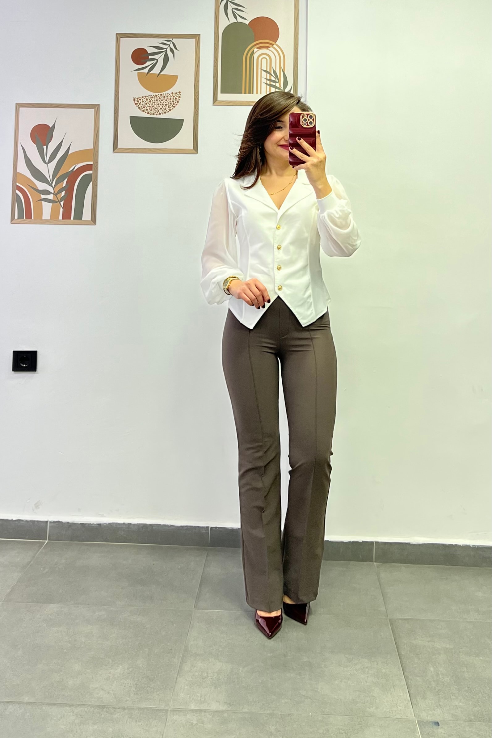 Yandan Fermuar Detaylı Önü Çima Dikişli Hafif İspanyol Paça Toparlayıcı Scuba Kumaş Pantolon - TOPRAK