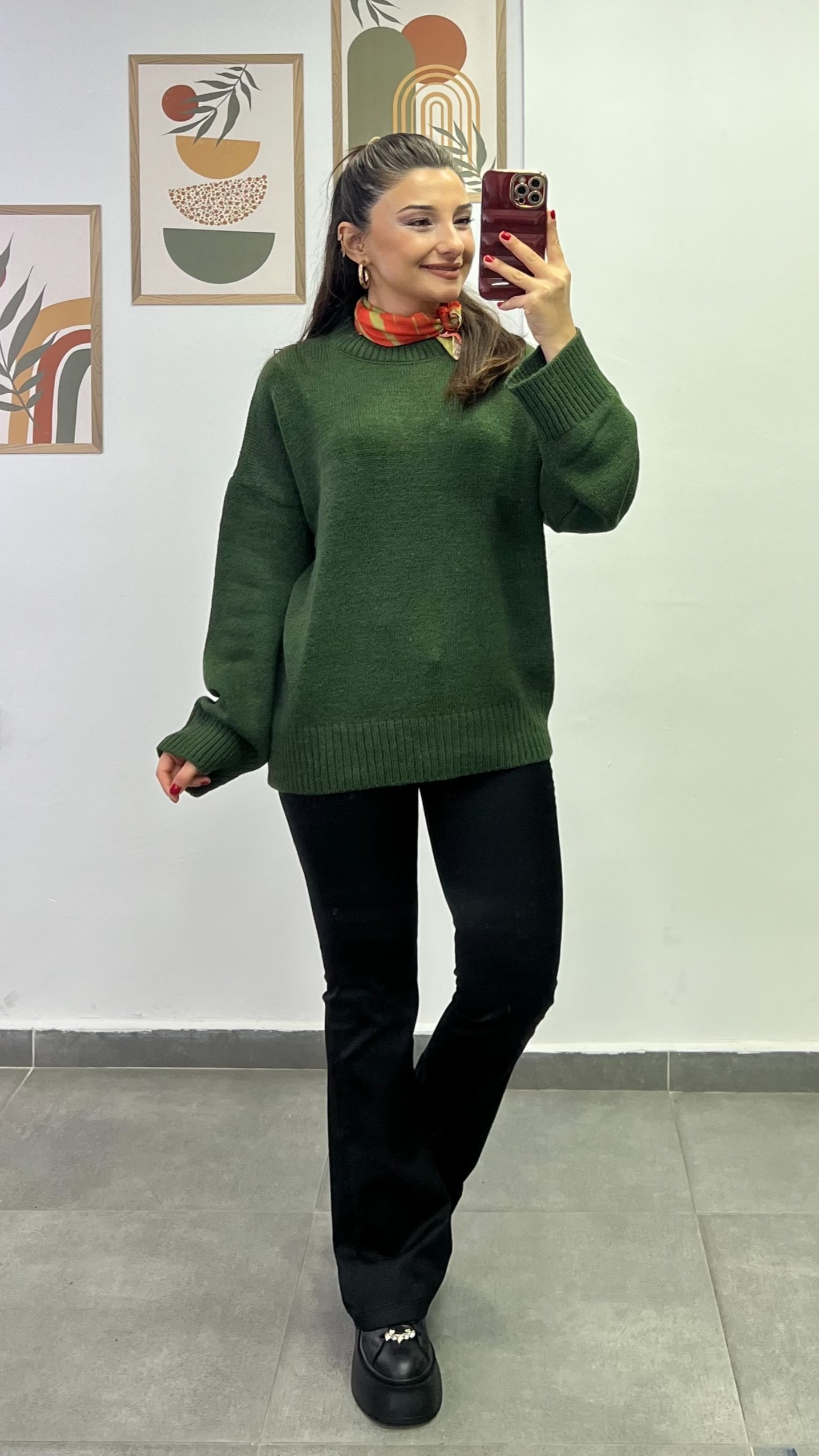 Düşük Omuz Kol Manşetleri Ve Beli Lastikli Kazak