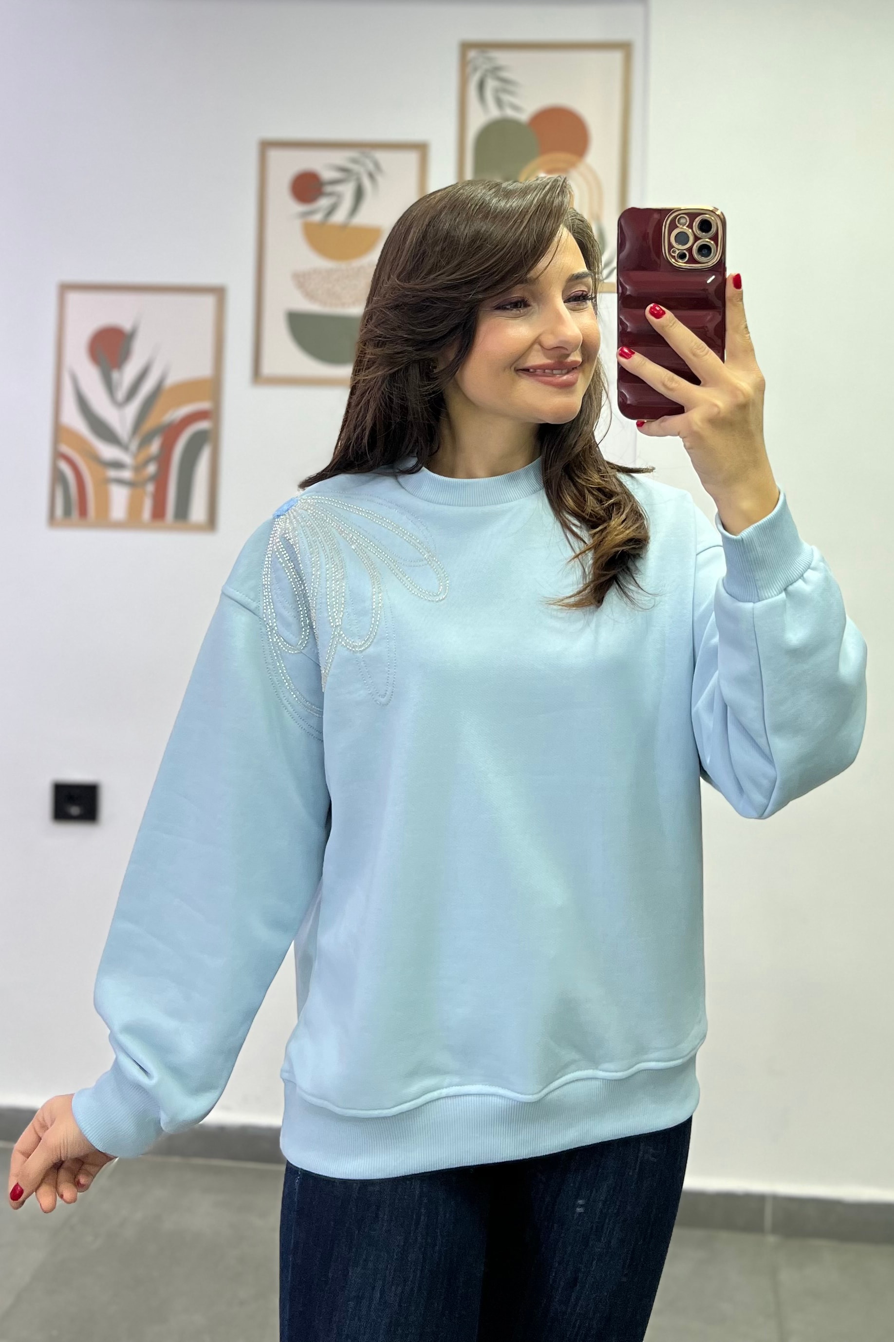 Tek Omuzu Önü Ve Arkası Büyük Boncuk İşlemeli Sweatshırt