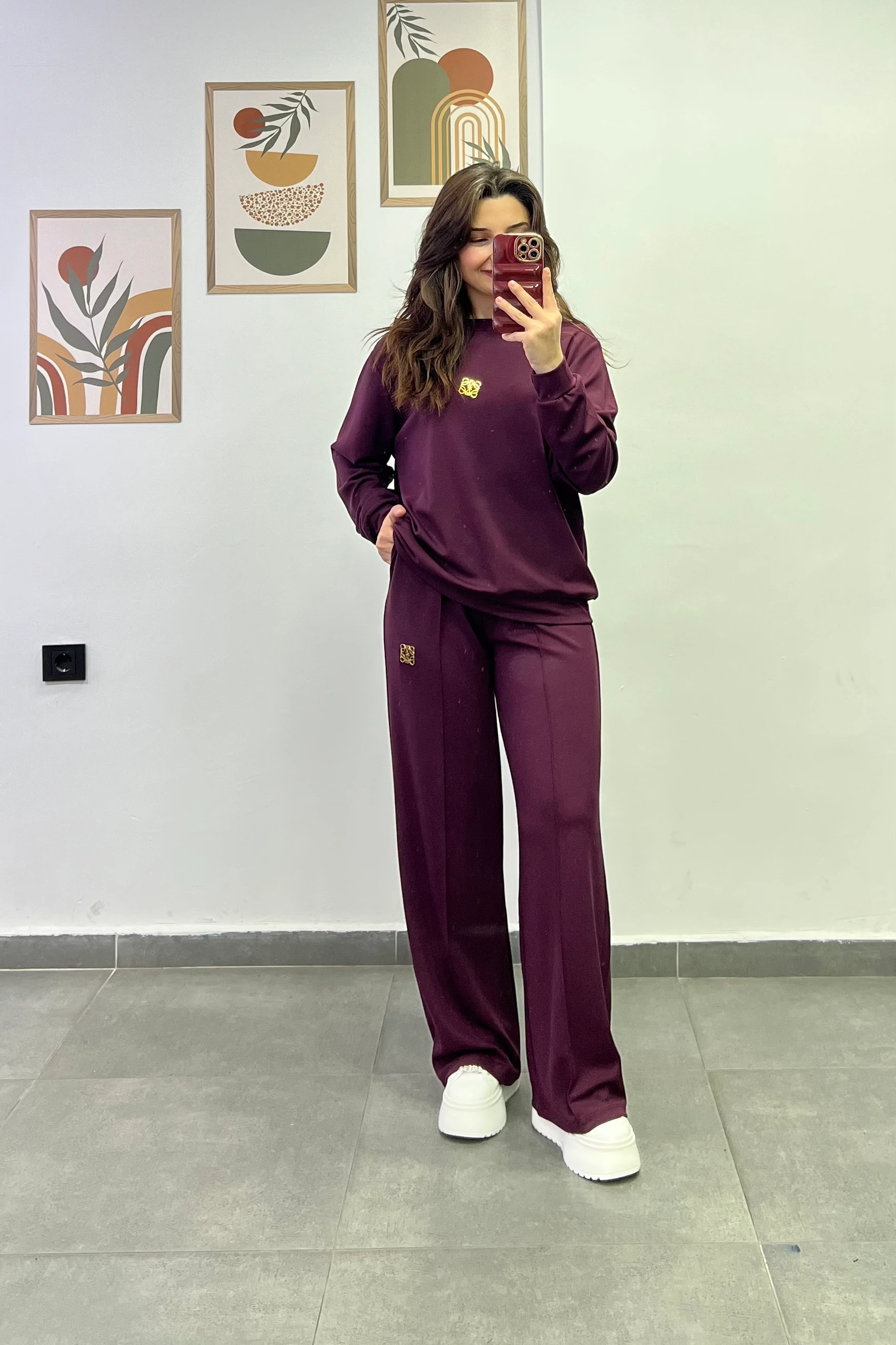 Önü Gold Aksesuar Detaylı Beli Lastikli Takım - MÜRDÜM