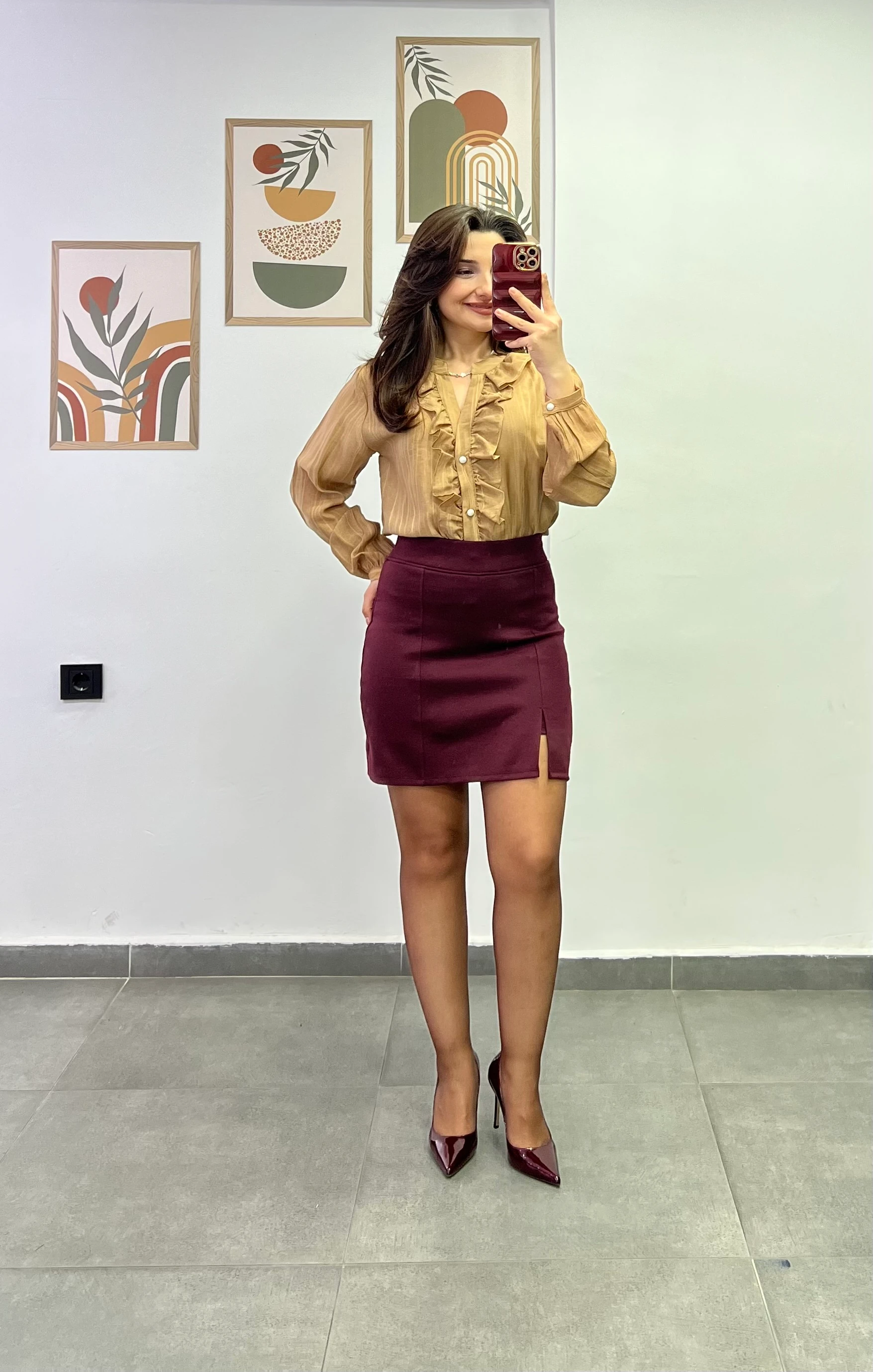 Tek Tarafı Yırtmaç Detaylı Çelik Örme İçi Şortlu Etek - BORDO