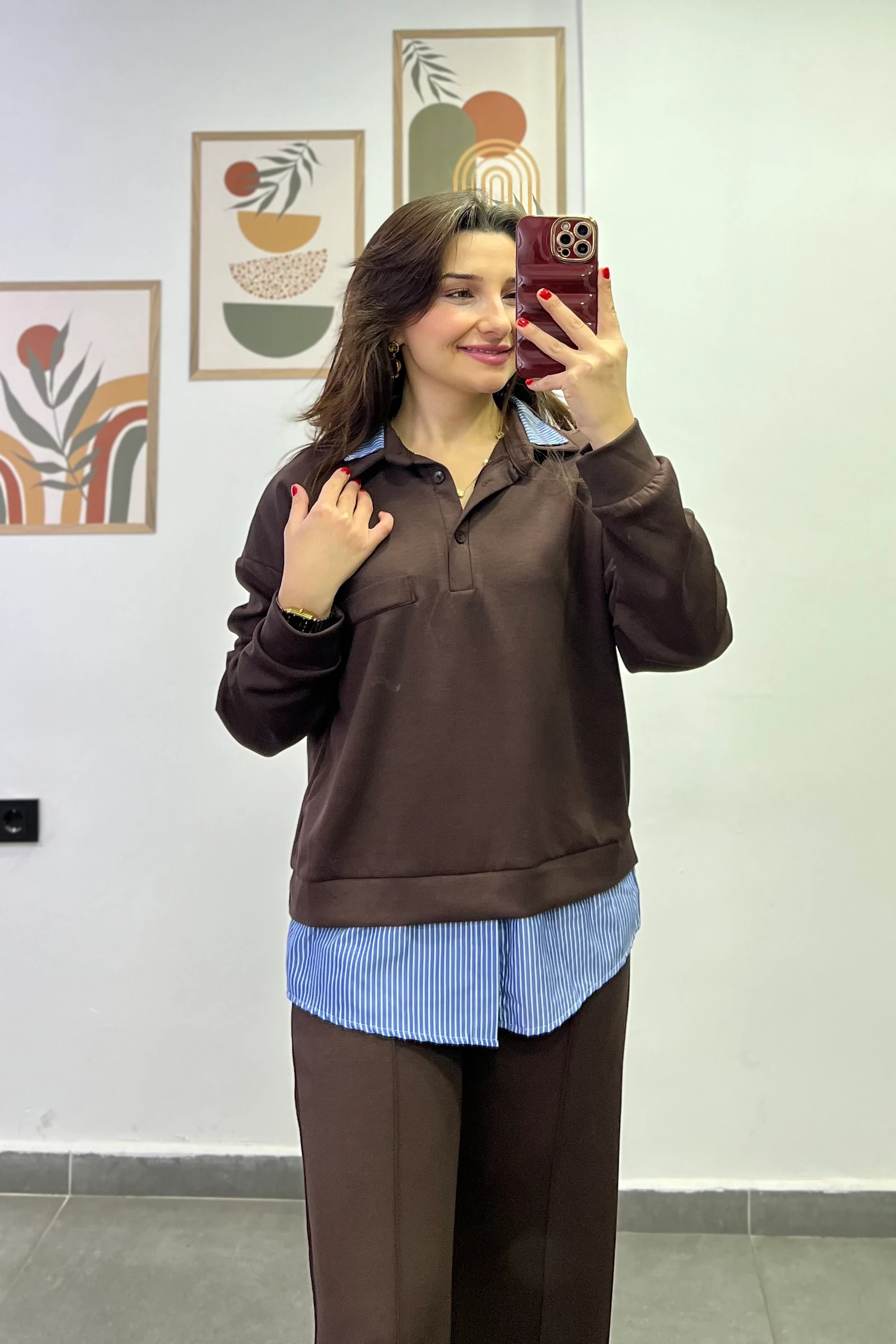 Polo Yaka Yakası Ve Bel Kısmı Gömlek Detaylı Pantolonu Cepli Ve Çima Dikişli Eşofman Takımı - KAHVERENGİ