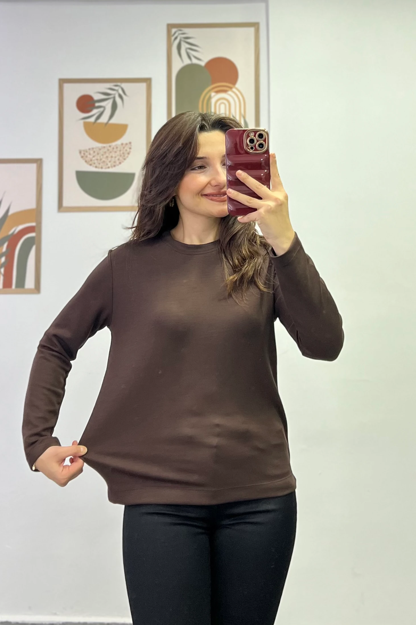 Modal Kumaş Bisiklet Yaka İki Yanı Küçük Yırtmaç Detaylı Basic Bluz