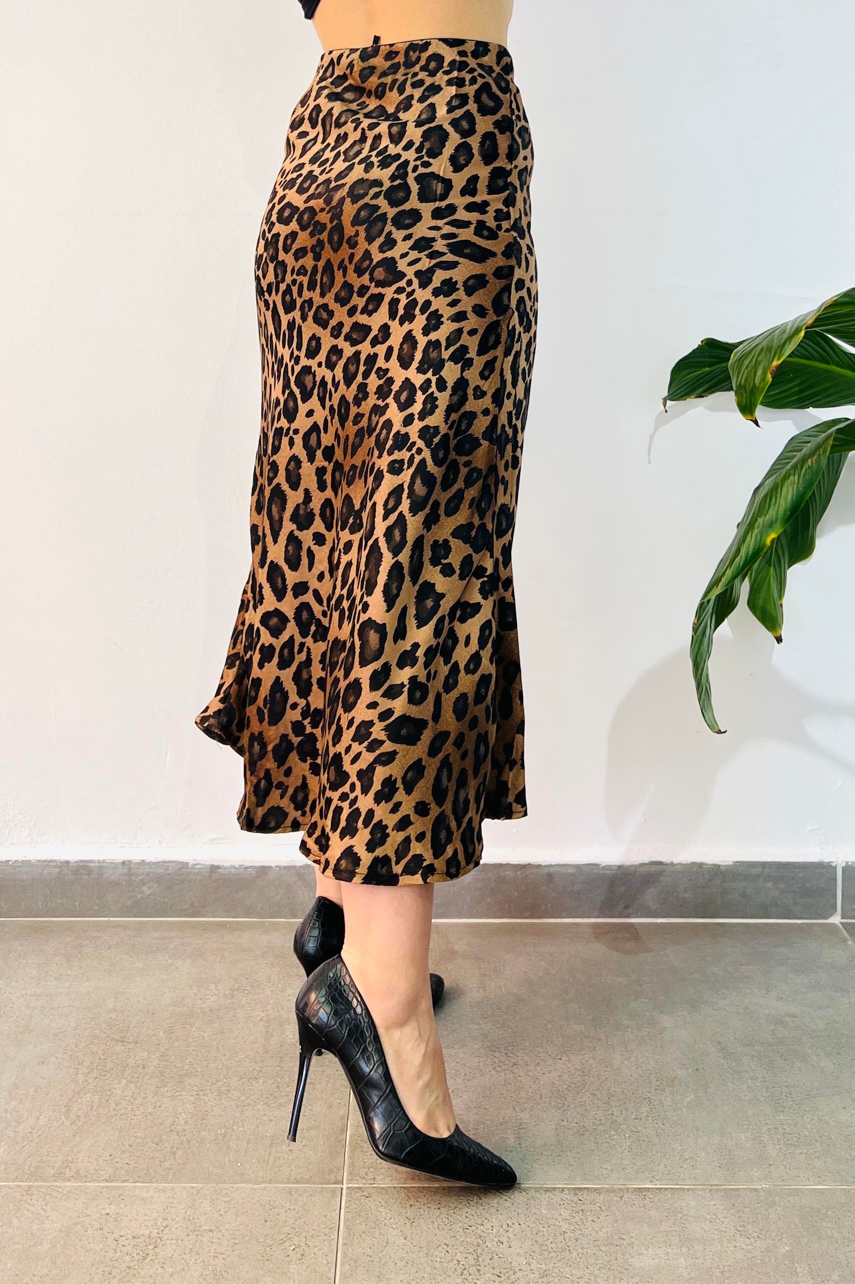 Leopar Desenli Saten Etek