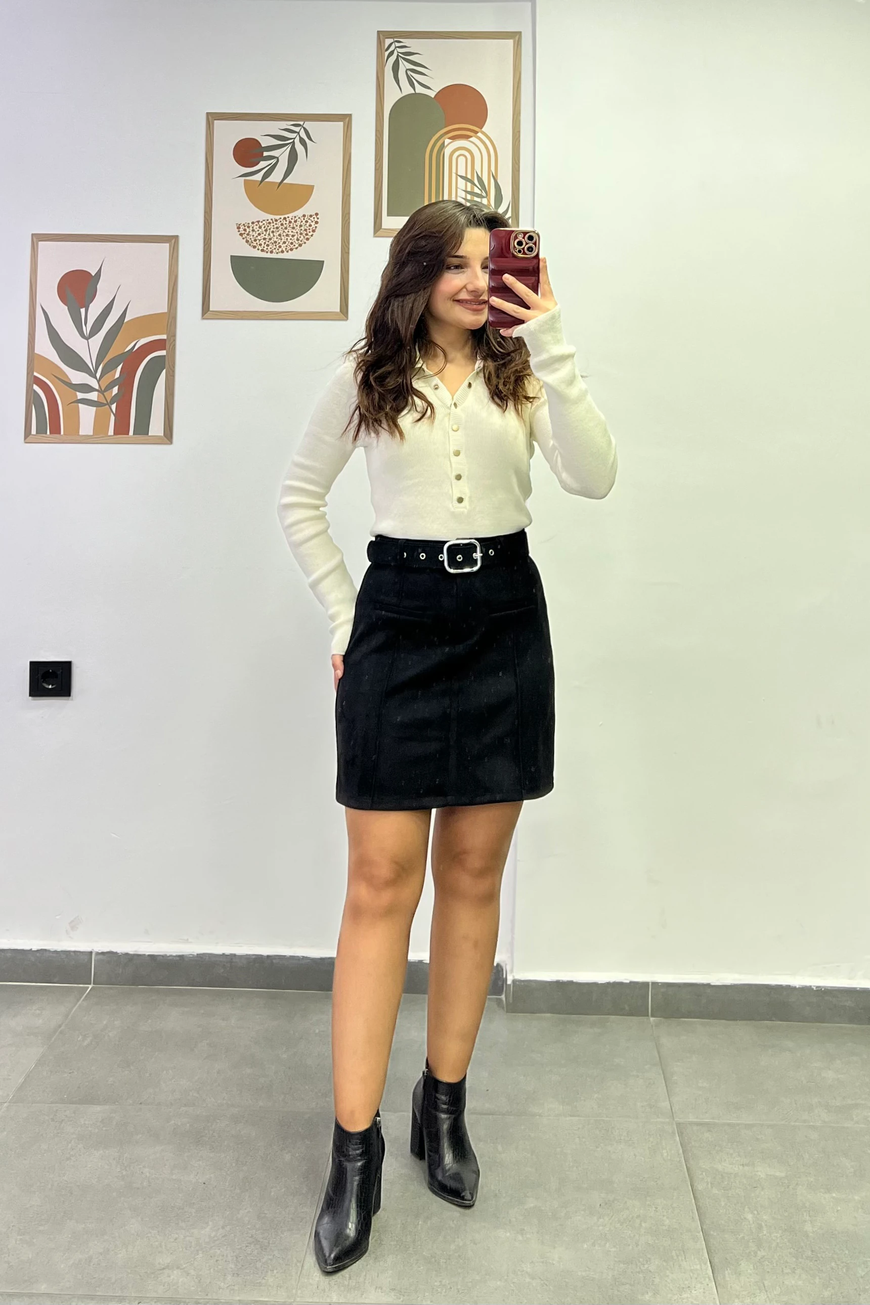 Ön Kısmı Çima Dikişli Cep Görünümlü Kemerli Nubuk Etek - Siyah