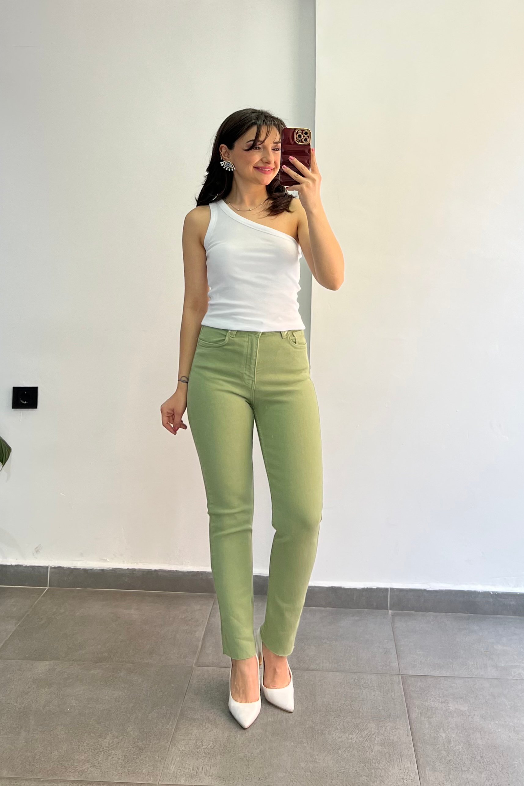 Yüksek Bel Cep Detaylı Kesik Paça Mom Fit Kalıp Jean - Haki
