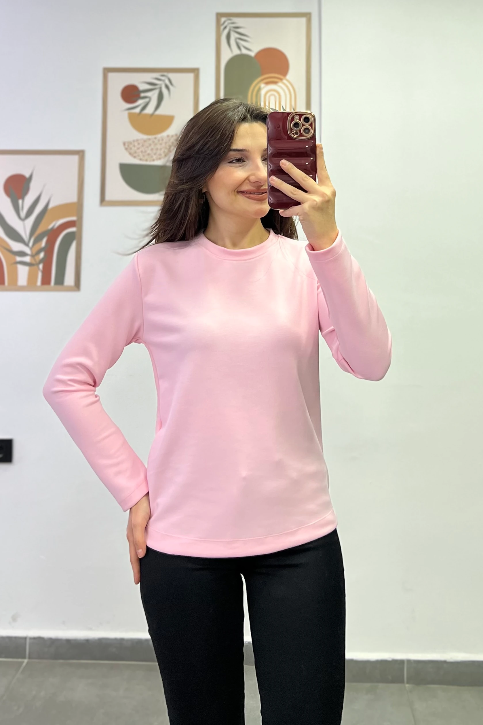 Modal Kumaş Bisiklet Yaka İki Yanı Küçük Yırtmaç Detaylı Basic Bluz - PEMBE