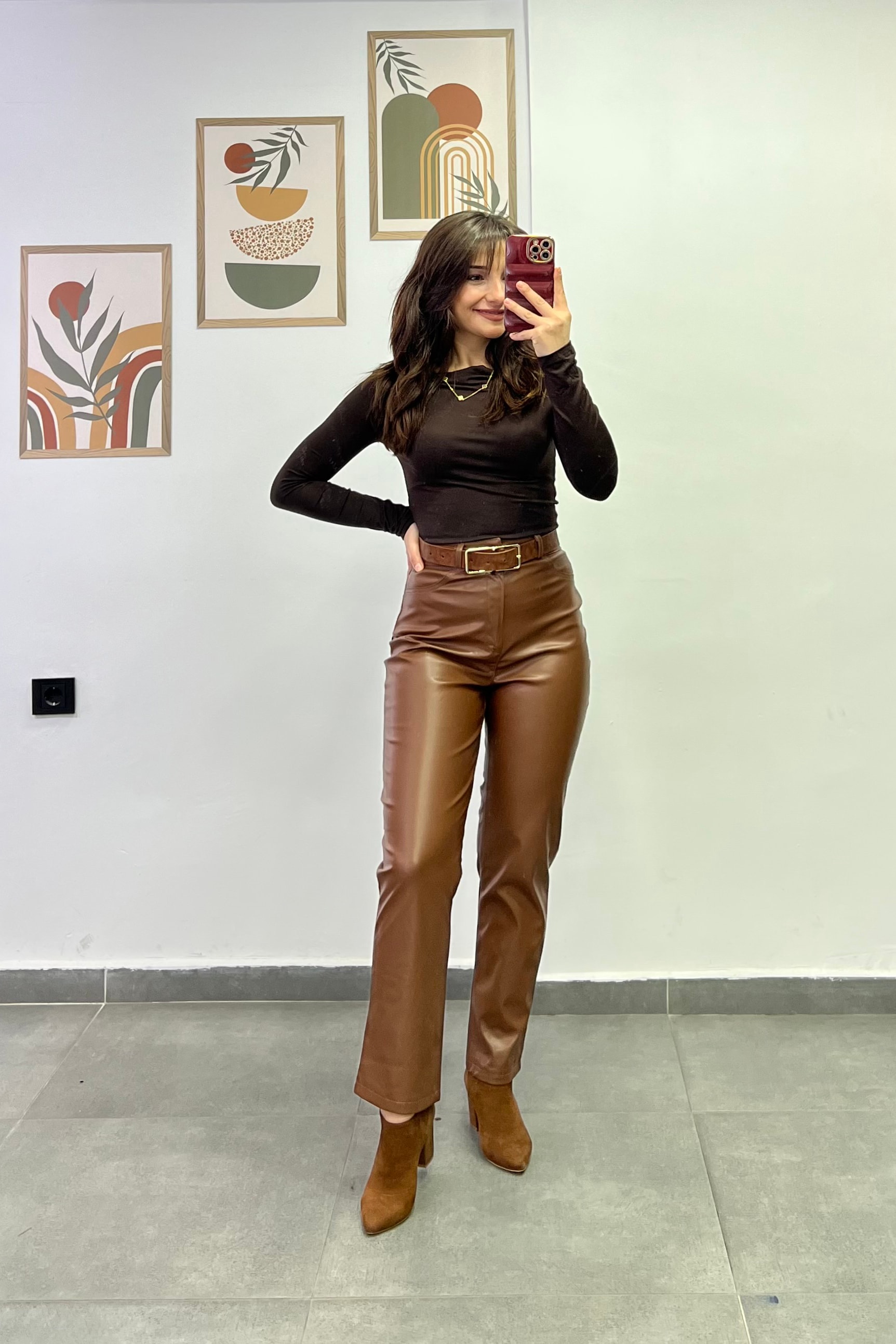 Yüksek Bel Boru Paça İçi Şardonlu Deri Pantolon - TABA