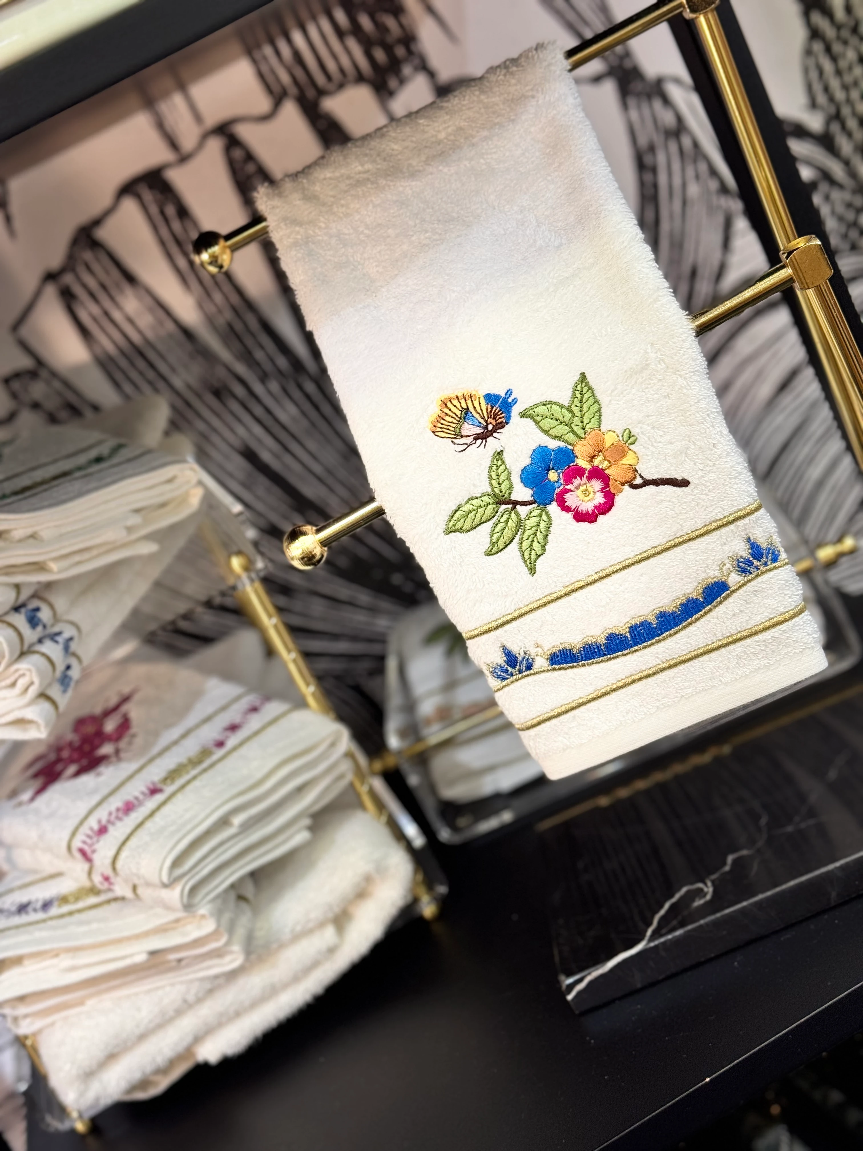 KATE NAKIŞLI HAVLU - SAX MAVİ