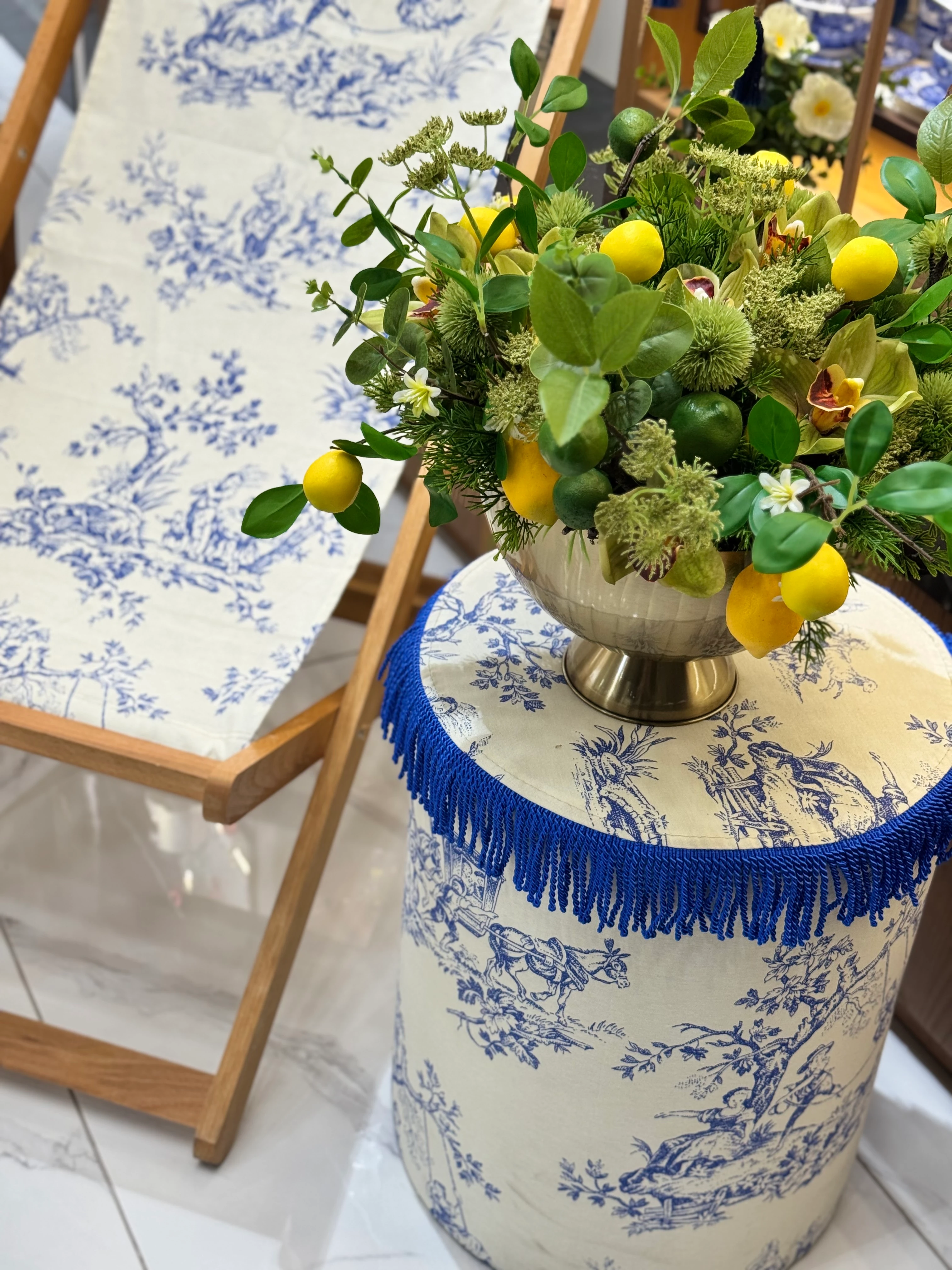 İTALYAN ESİNTİSİ PUF - MAVİ