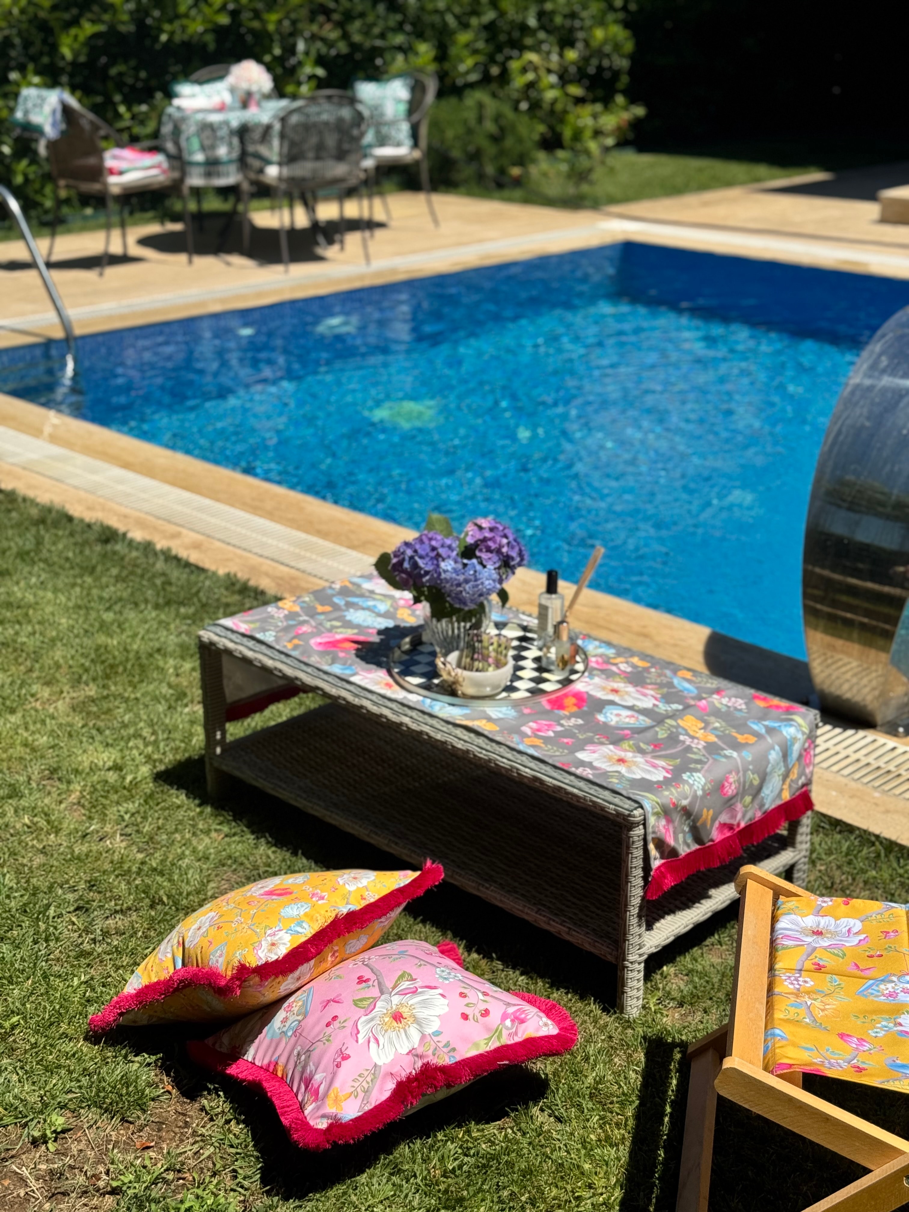 ÇİÇEK DESEN SAÇAKLI RUNNER - BEJ