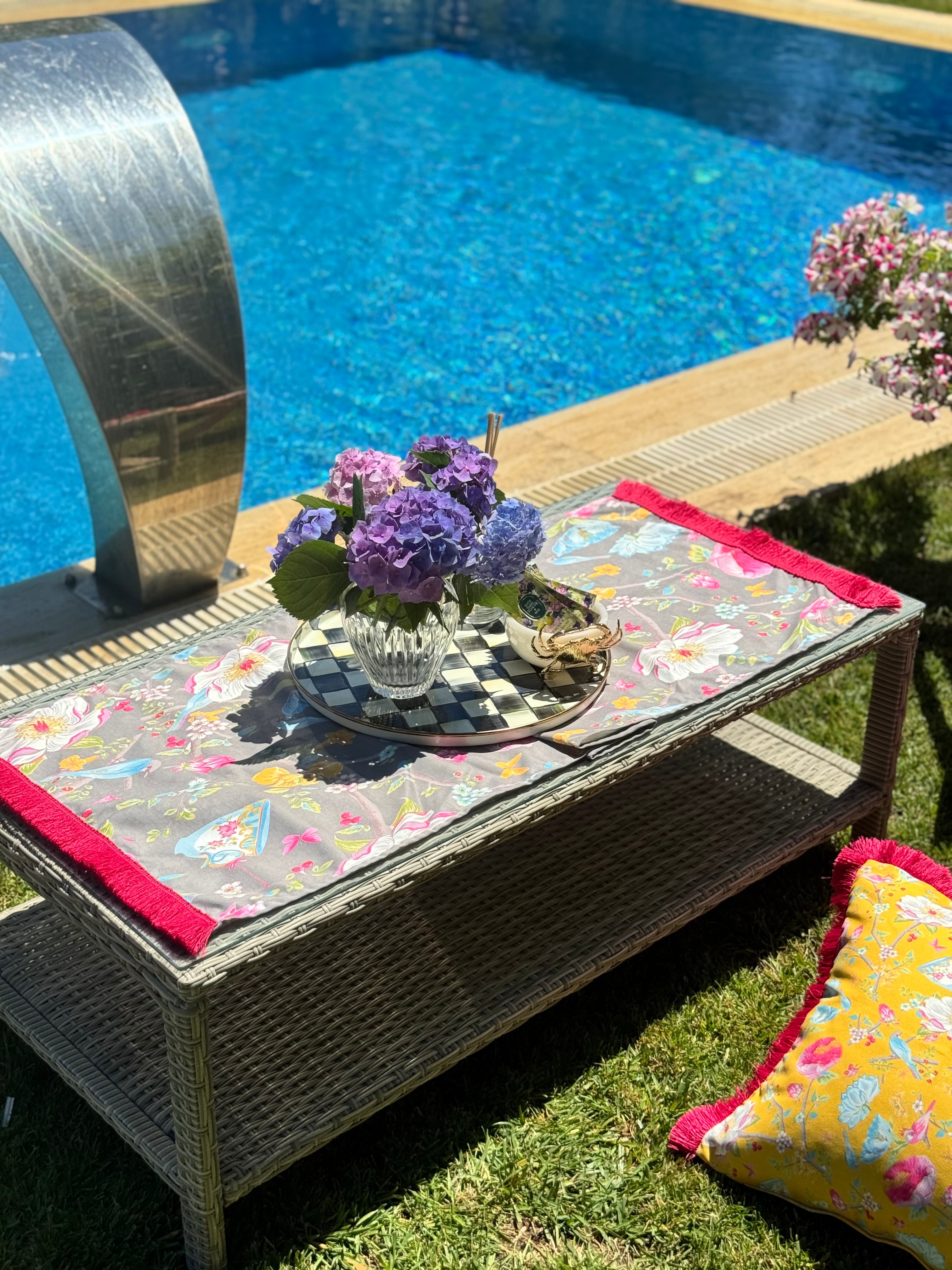 ÇİÇEK DESEN SAÇAKLI RUNNER - BEJ