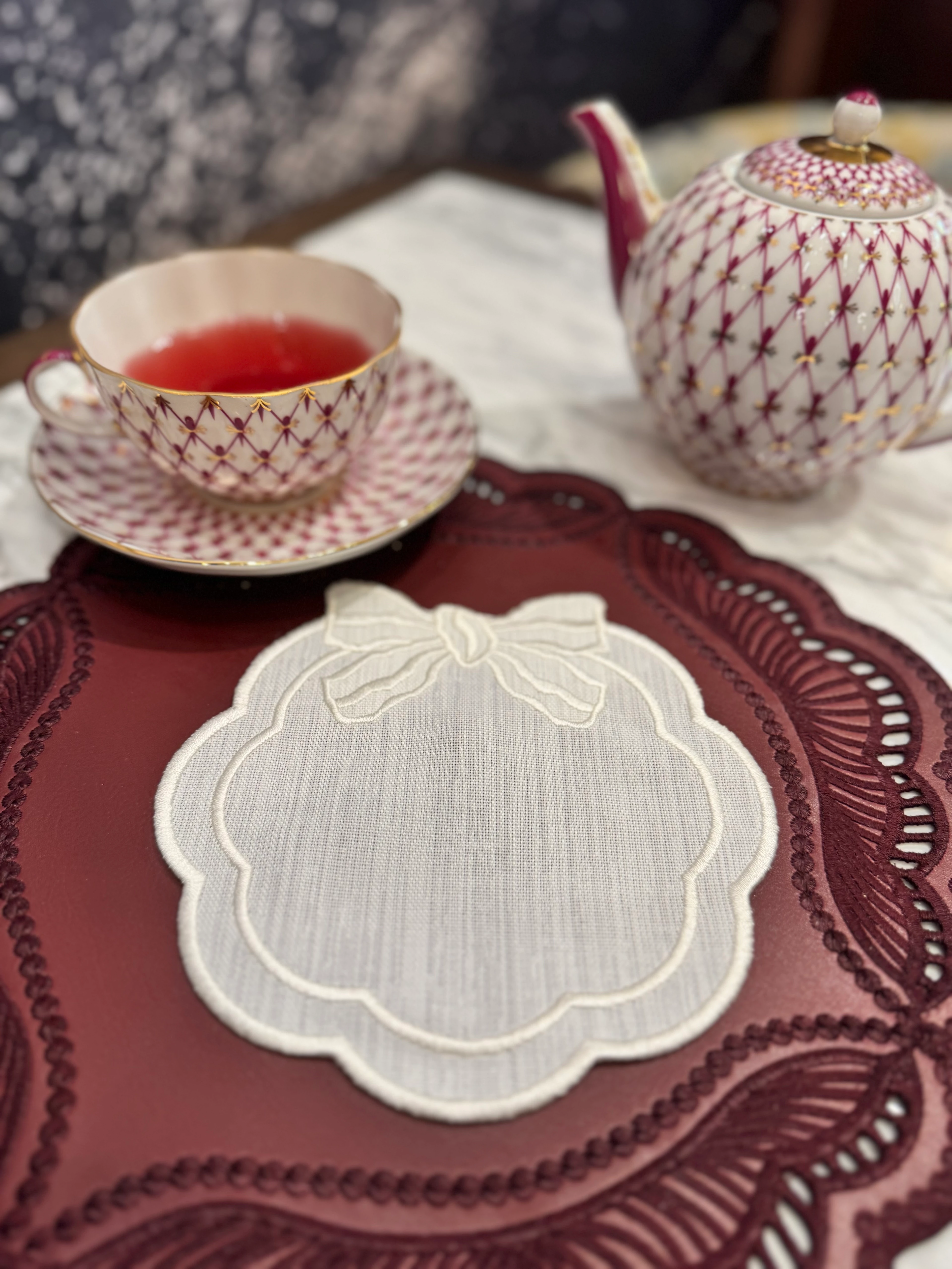 FİYONK NAKIŞLI SUNUM PEÇETESİ - BEYAZ