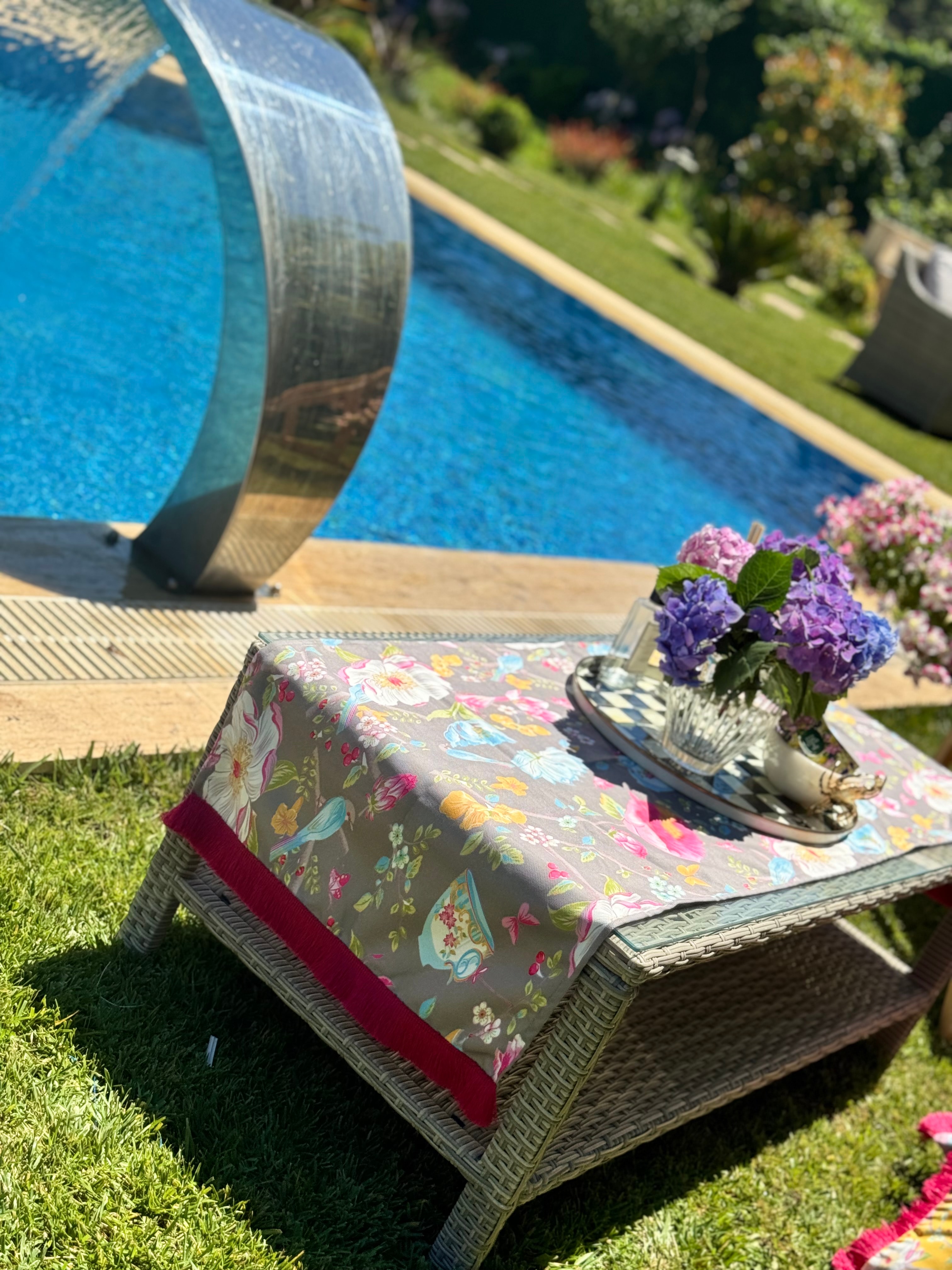 ÇİÇEK DESEN SAÇAKLI RUNNER - BEJ