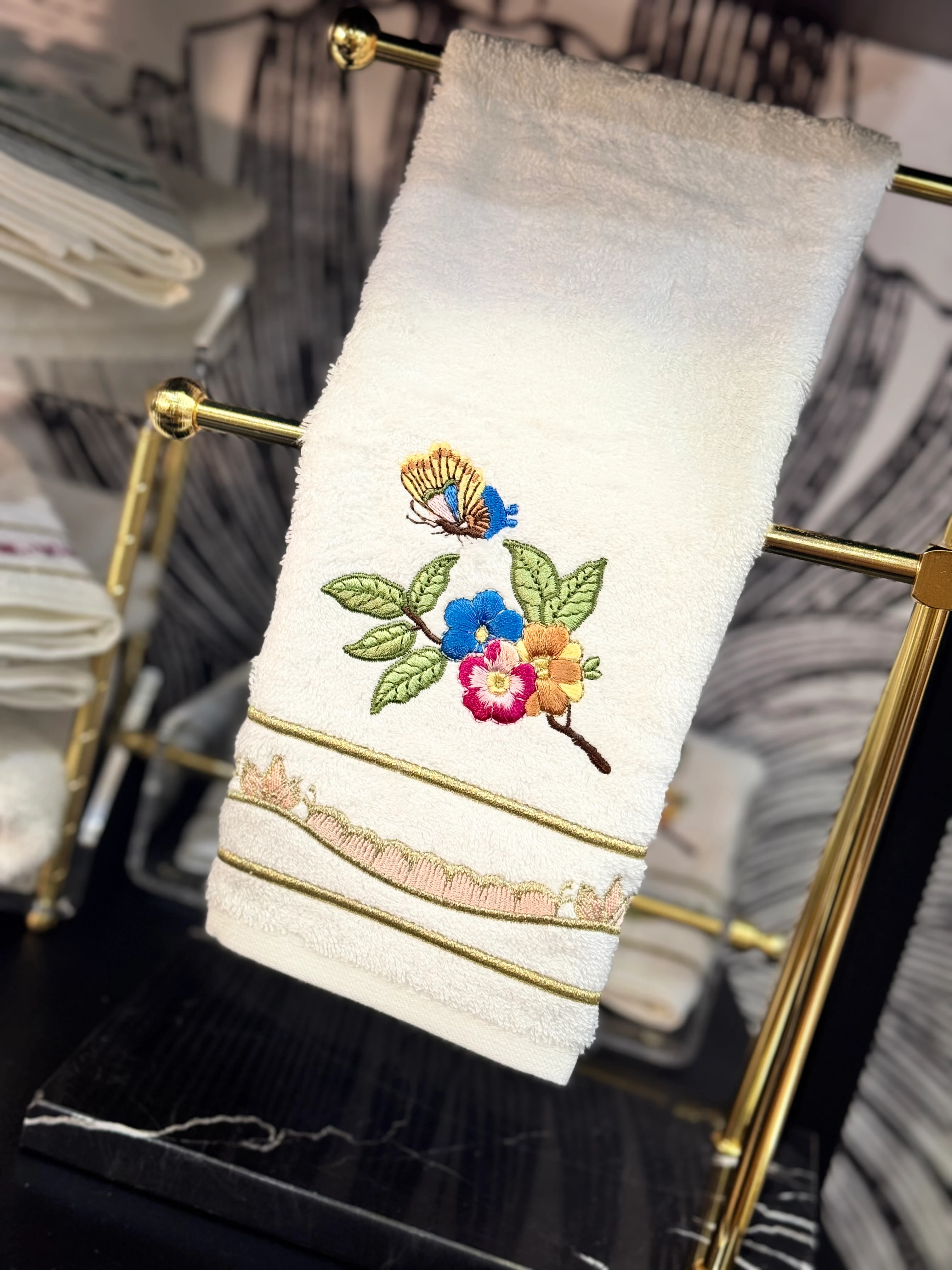 KATE NAKIŞLI HAVLU -SOMON