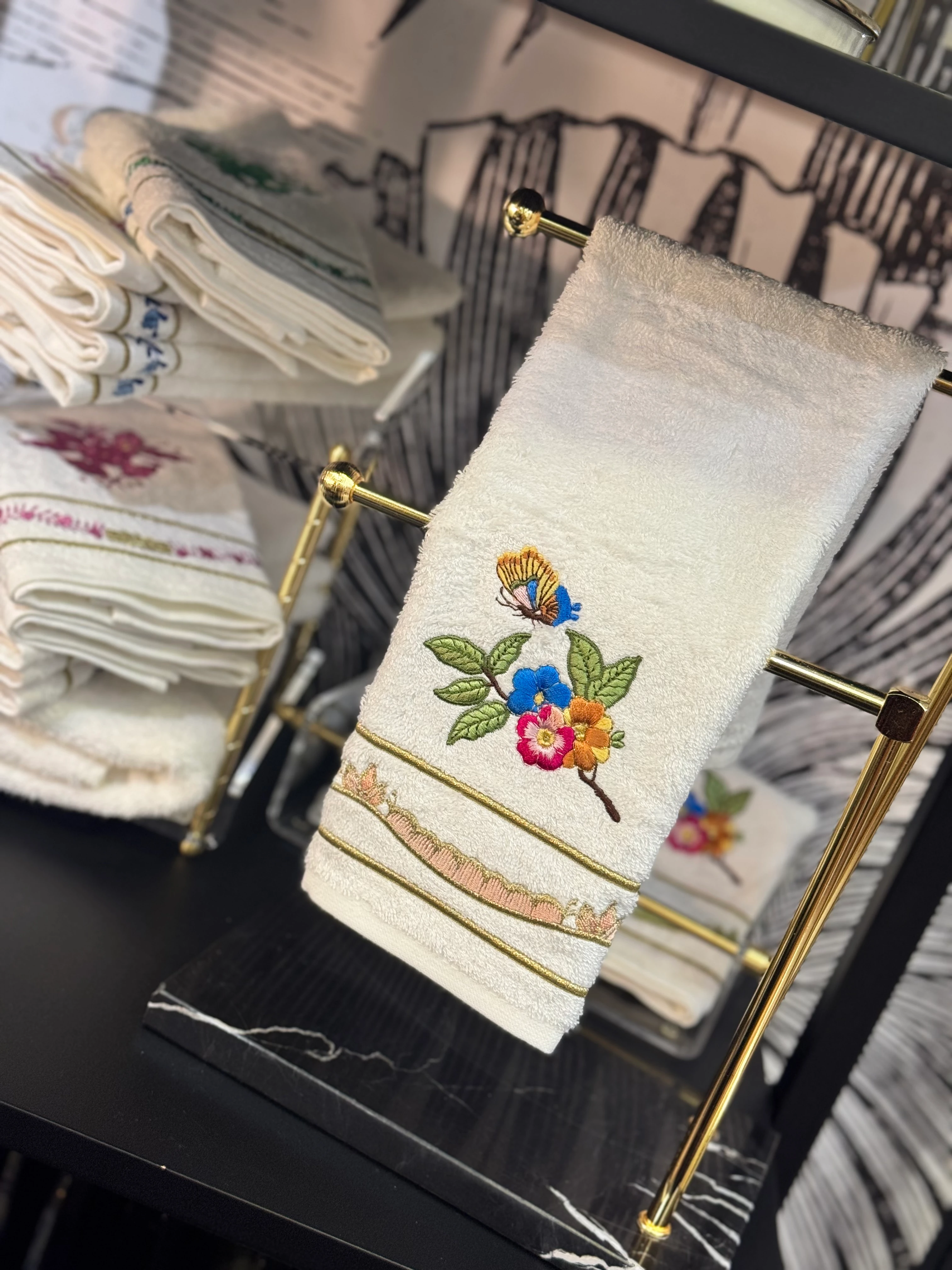 KATE NAKIŞLI HAVLU -SOMON