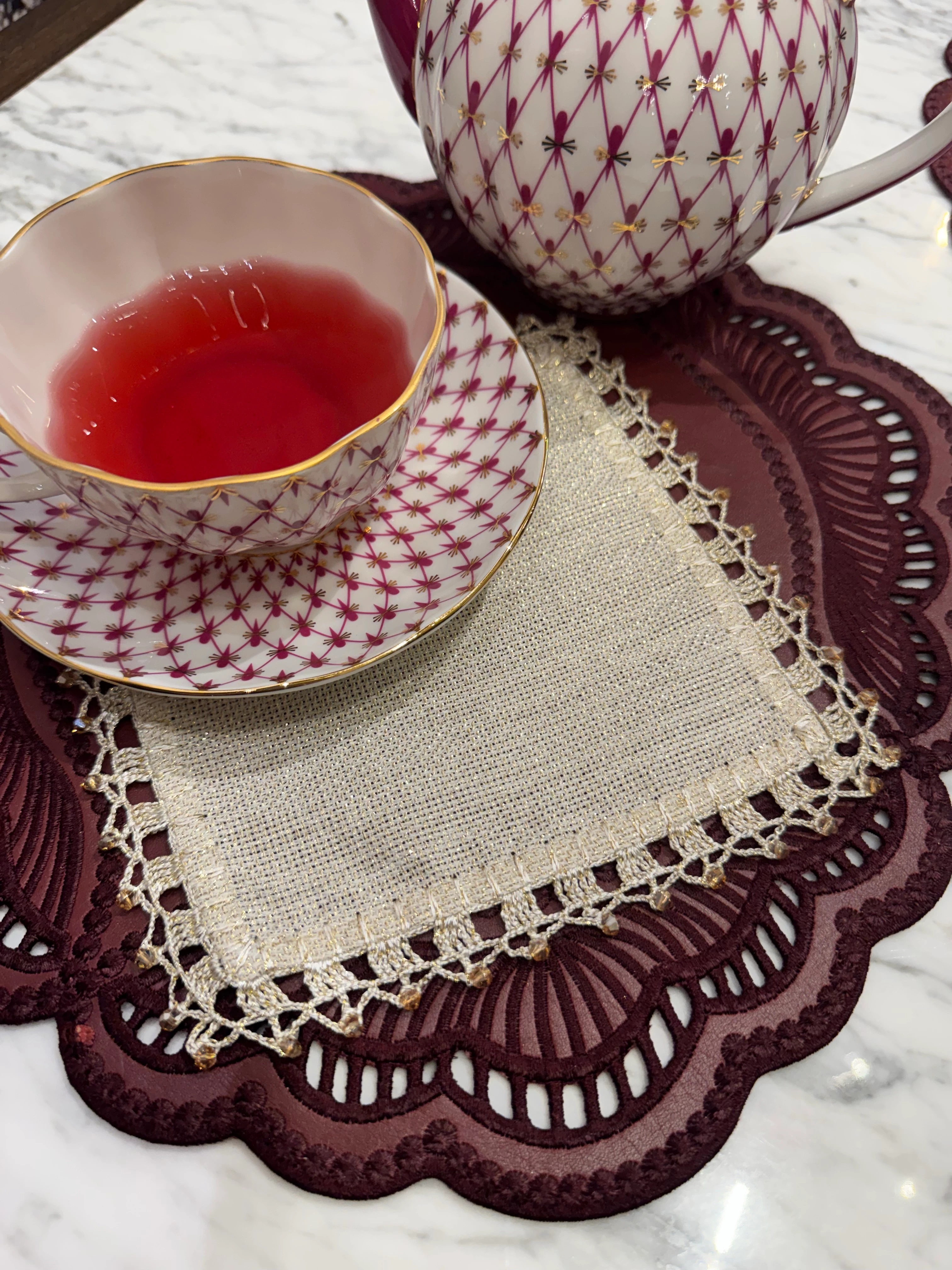 MAHİDEVRAN SUNUM PEÇETESİ 