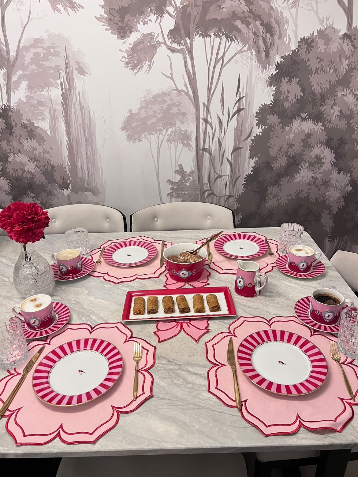YILDIZ MODEL AMERİKAN SERVİS PEMBE