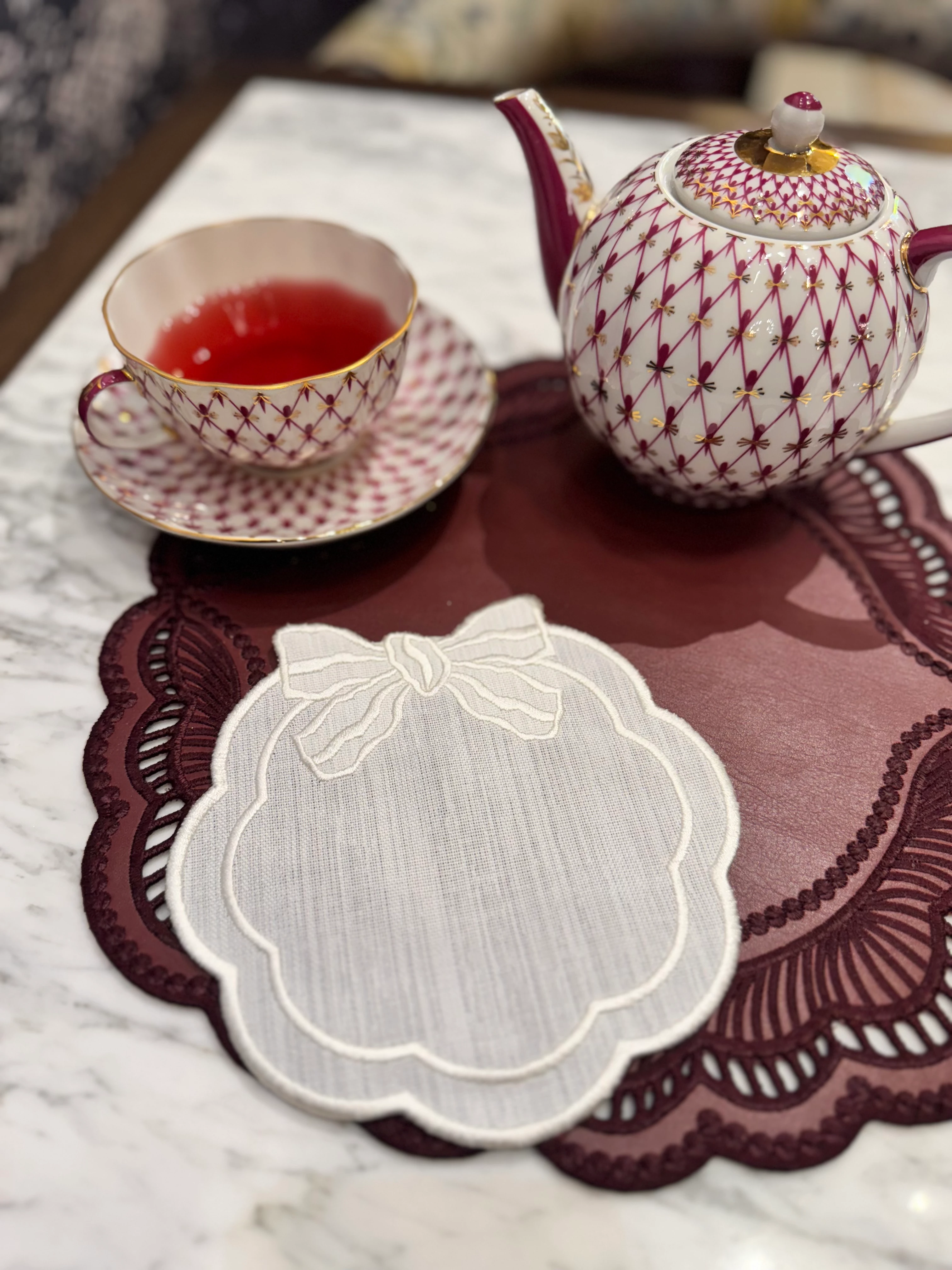 FİYONK NAKIŞLI SUNUM PEÇETESİ - BEYAZ