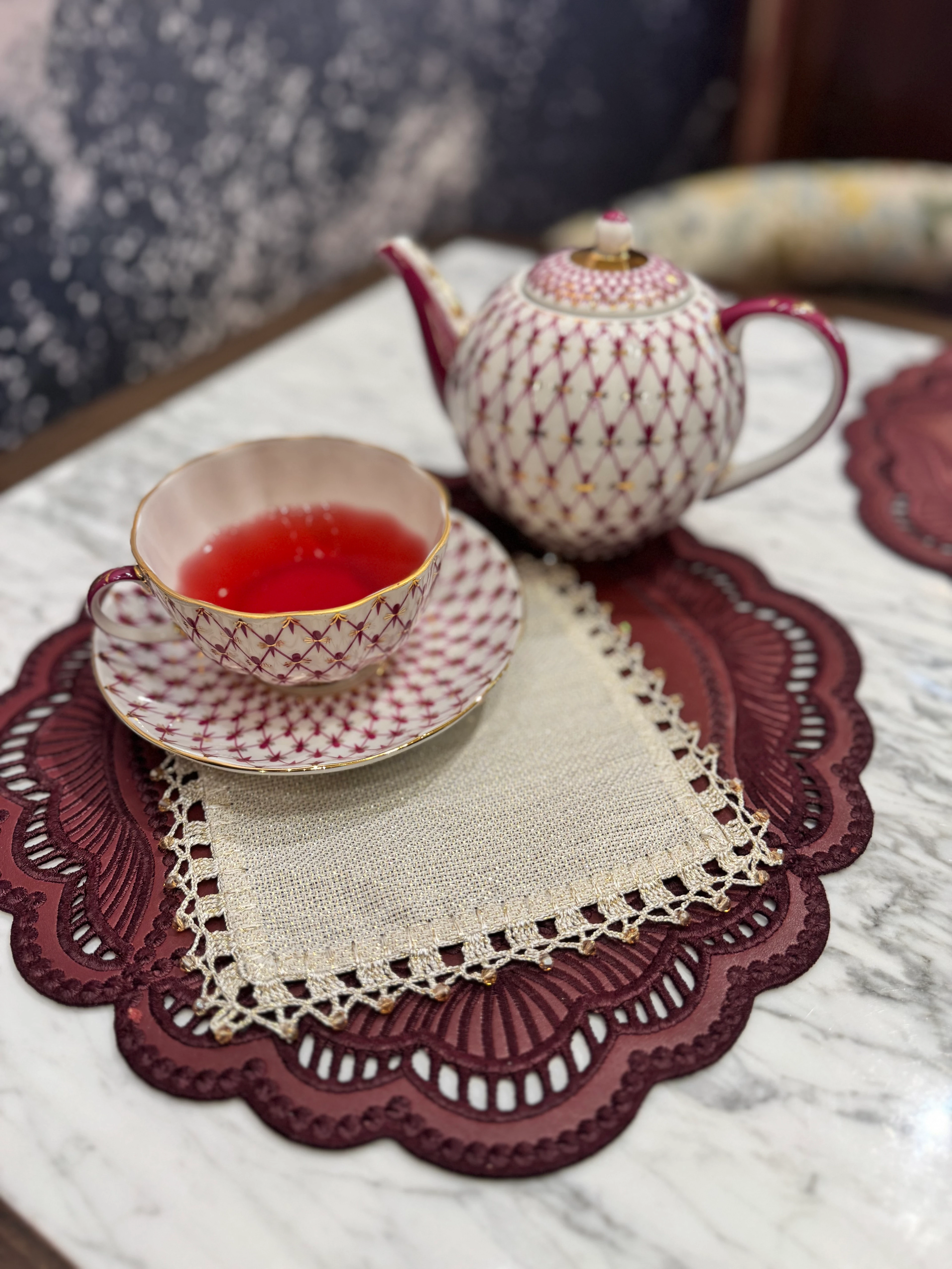 MAHİDEVRAN SUNUM PEÇETESİ 