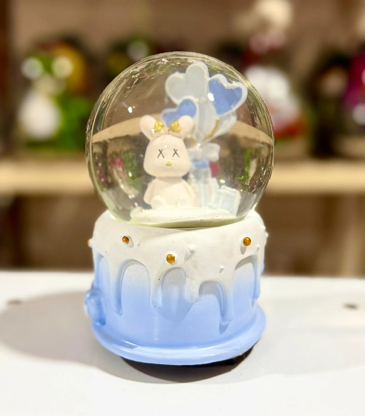 Büyük Boy Müzikli Kar Küresi