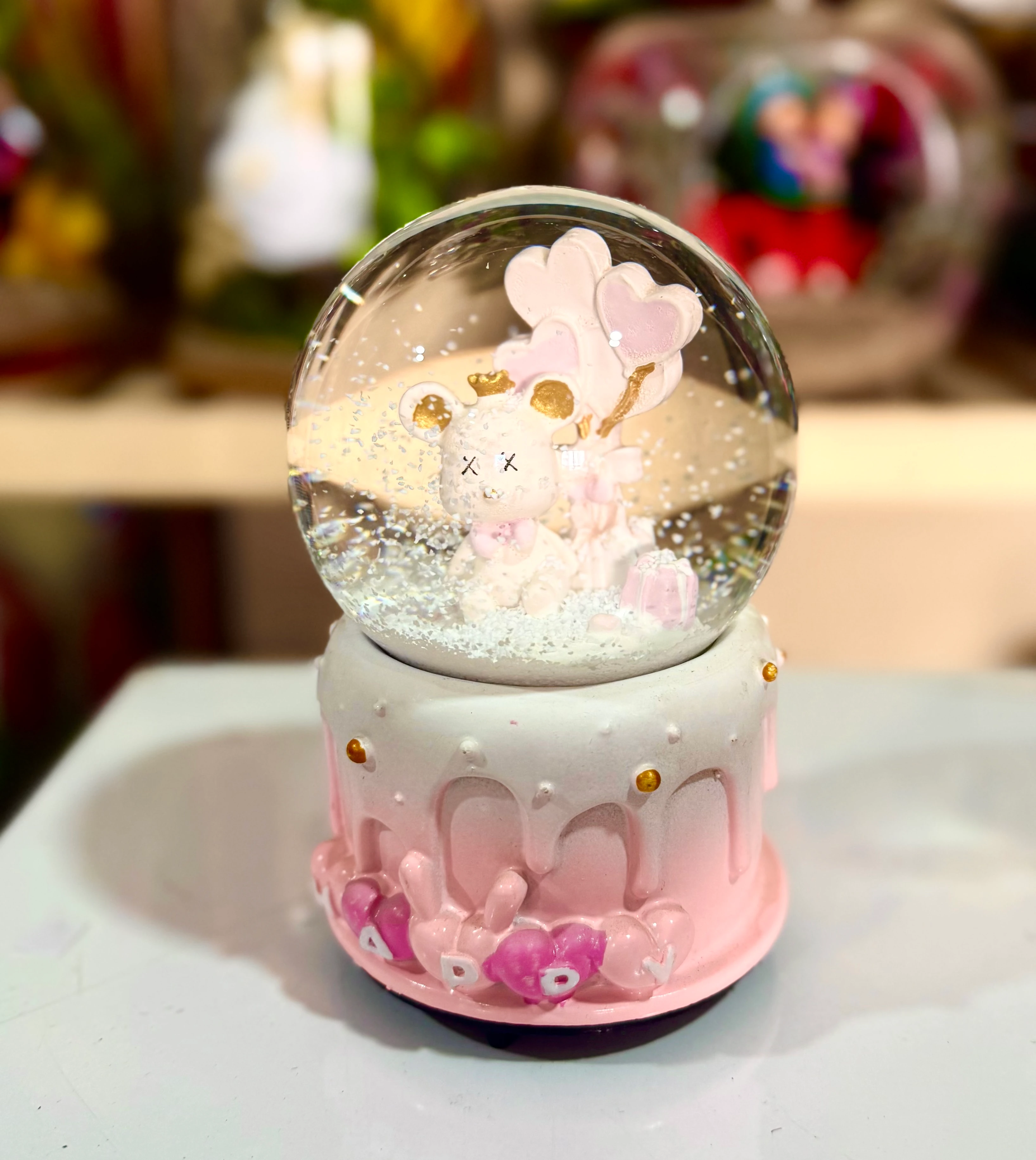 Büyük Boy Müzikli Kar Küresi