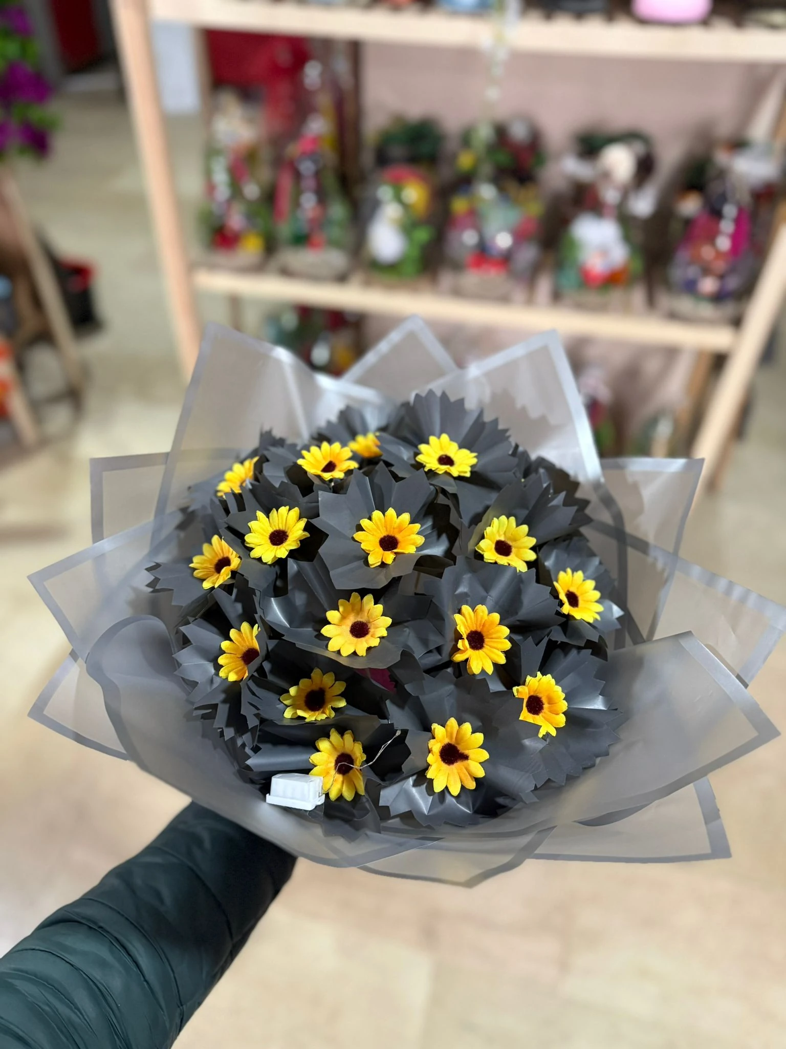 Işıklı Yapay Buket