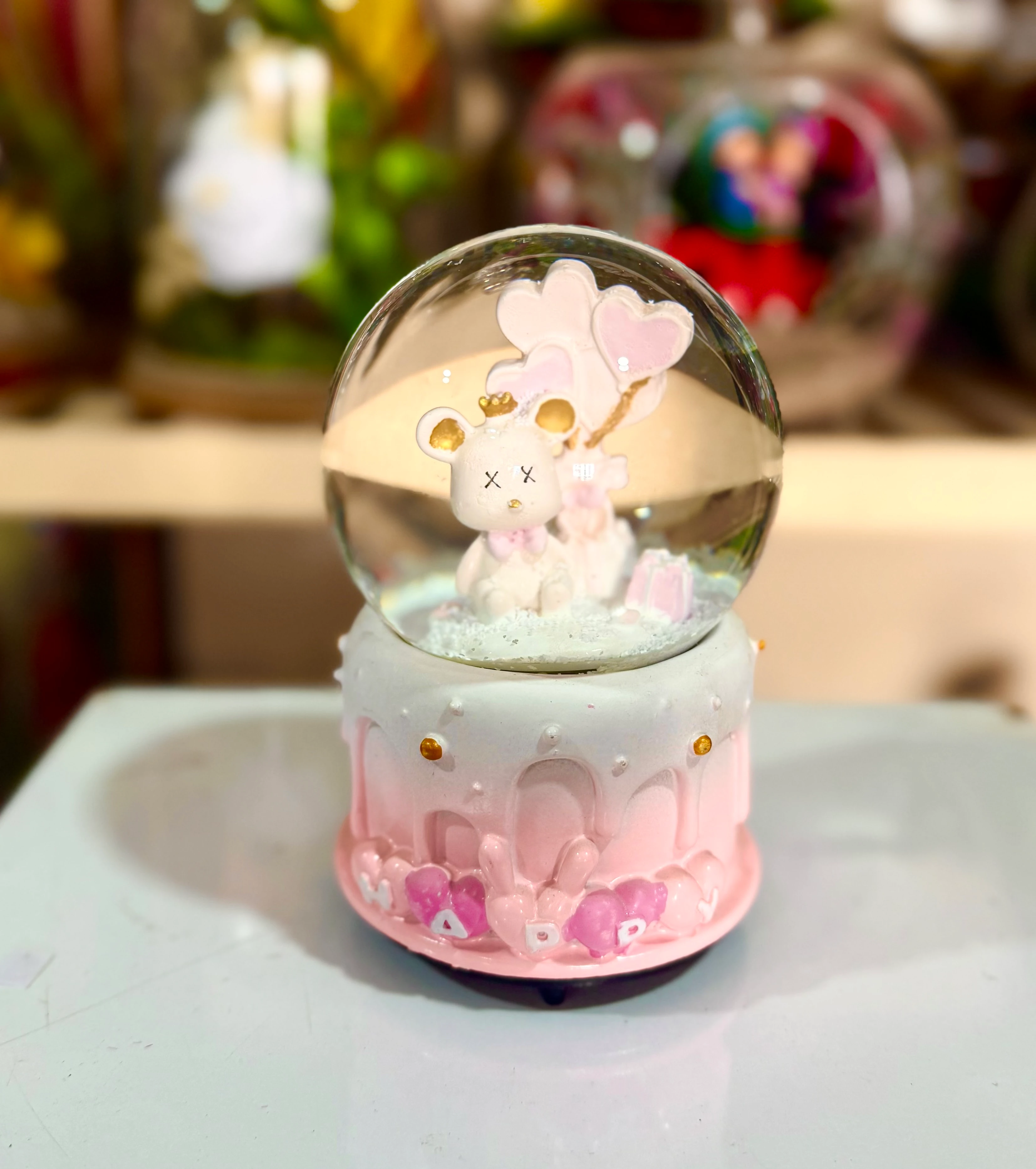 Büyük Boy Müzikli Kar Küresi