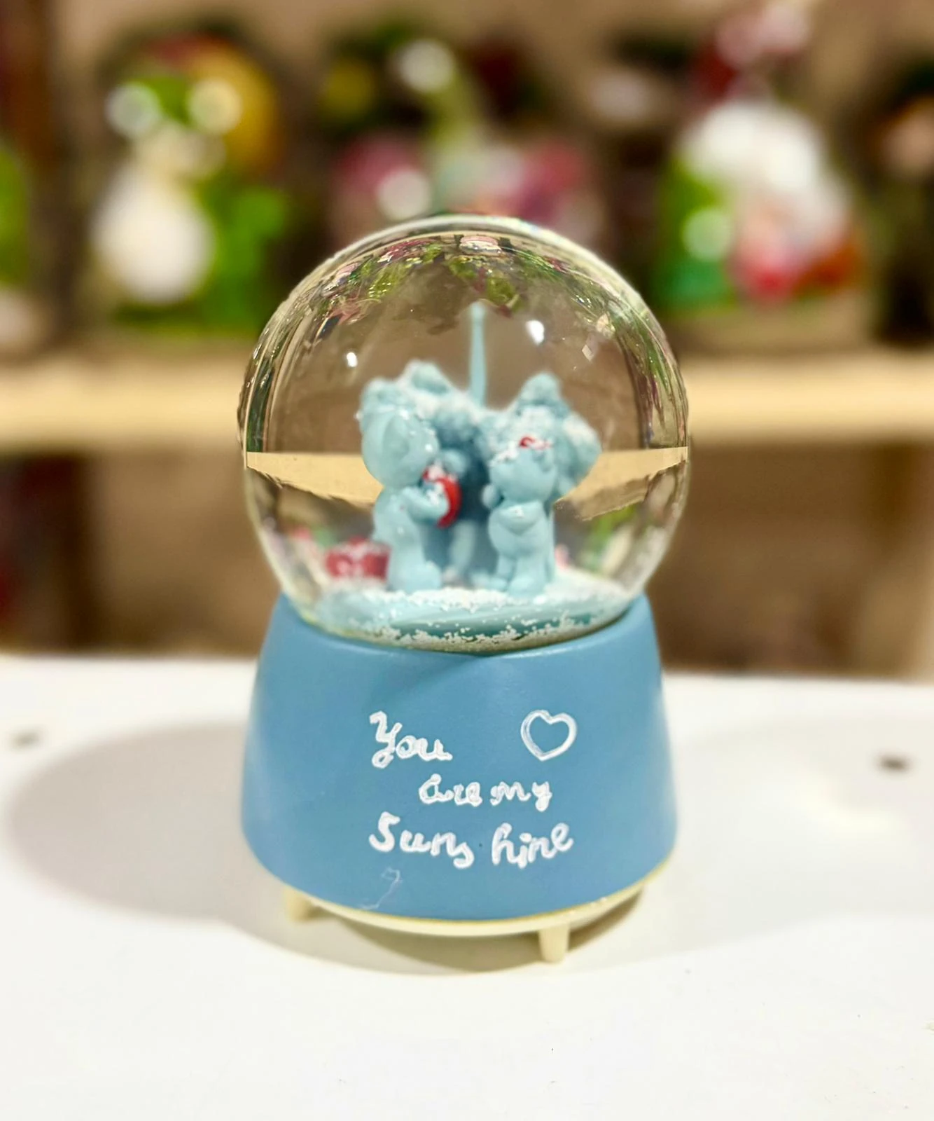 Büyük Boy Işıklı ve Sesli Kar Küresi