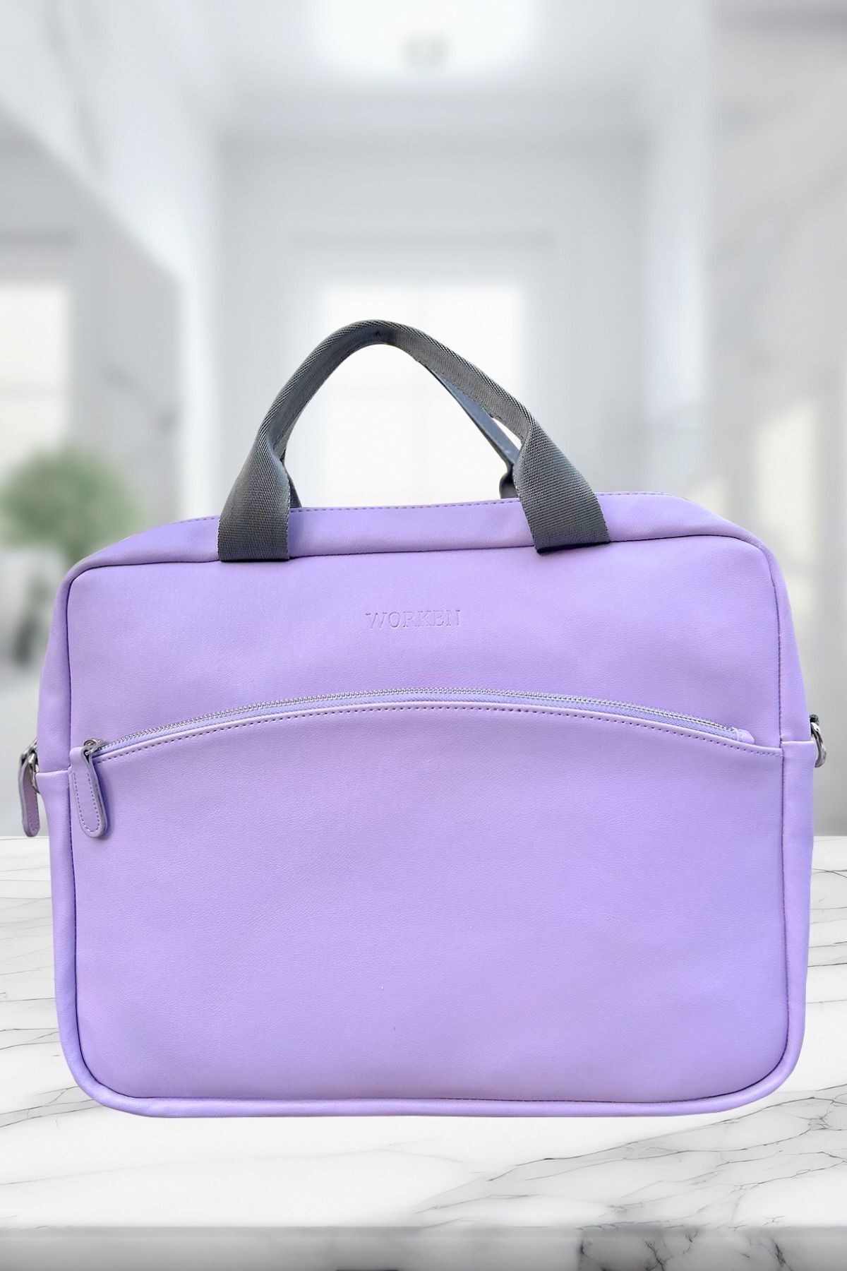 15.6" Askılı Laptop Evrak Ve Macbook Çantası 39x30x4 Cm.düz Desen Vegan Deri Lila